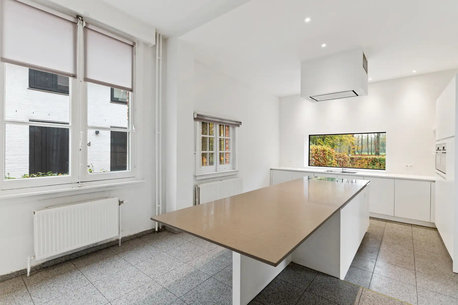 Unieke pastoriewoning in parktuin met uniek uitzicht foto 9