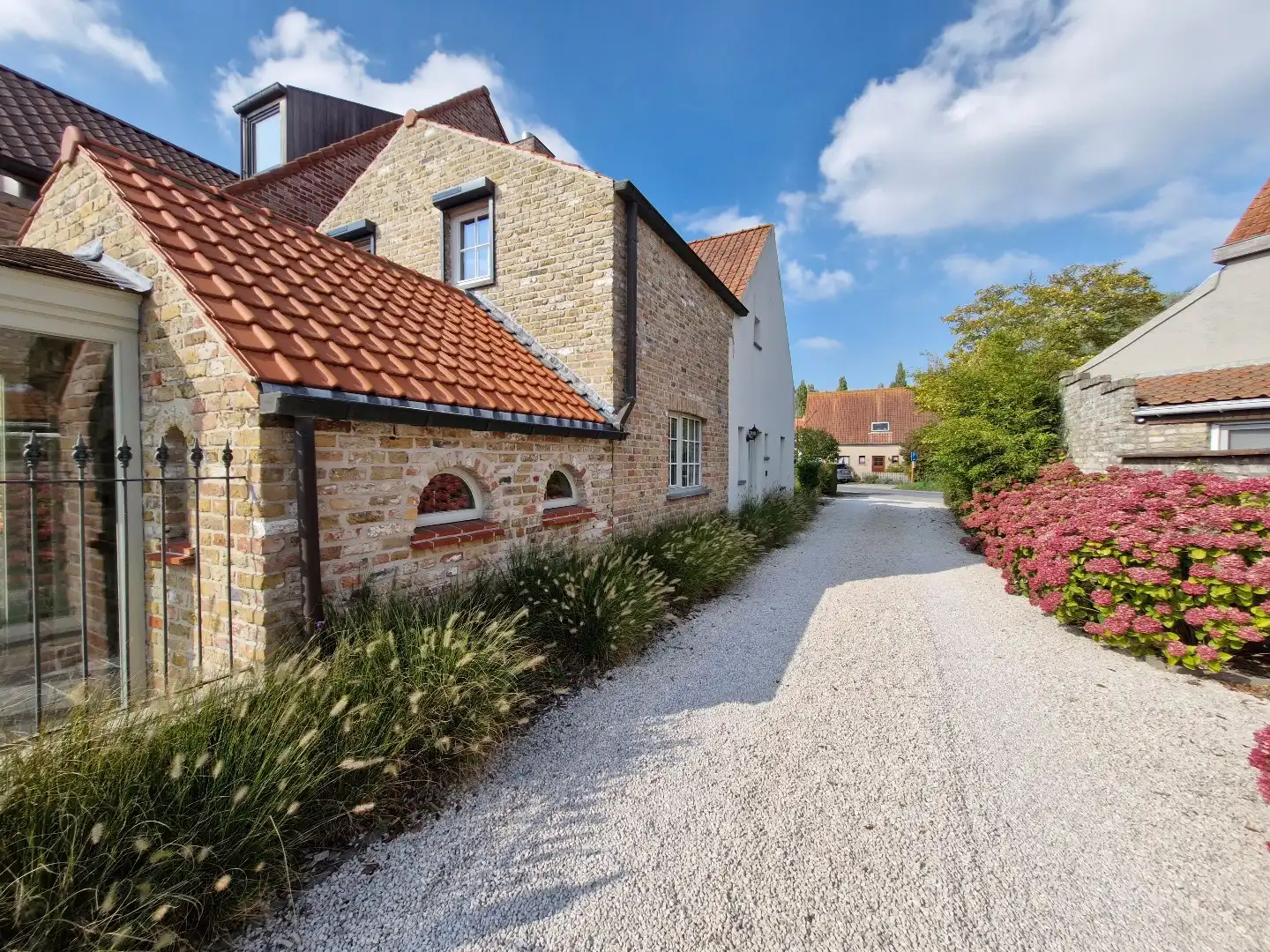 Uiterst charmante halfopen bebouwing met weidse zichten op een perceel van 2012m²  foto 22