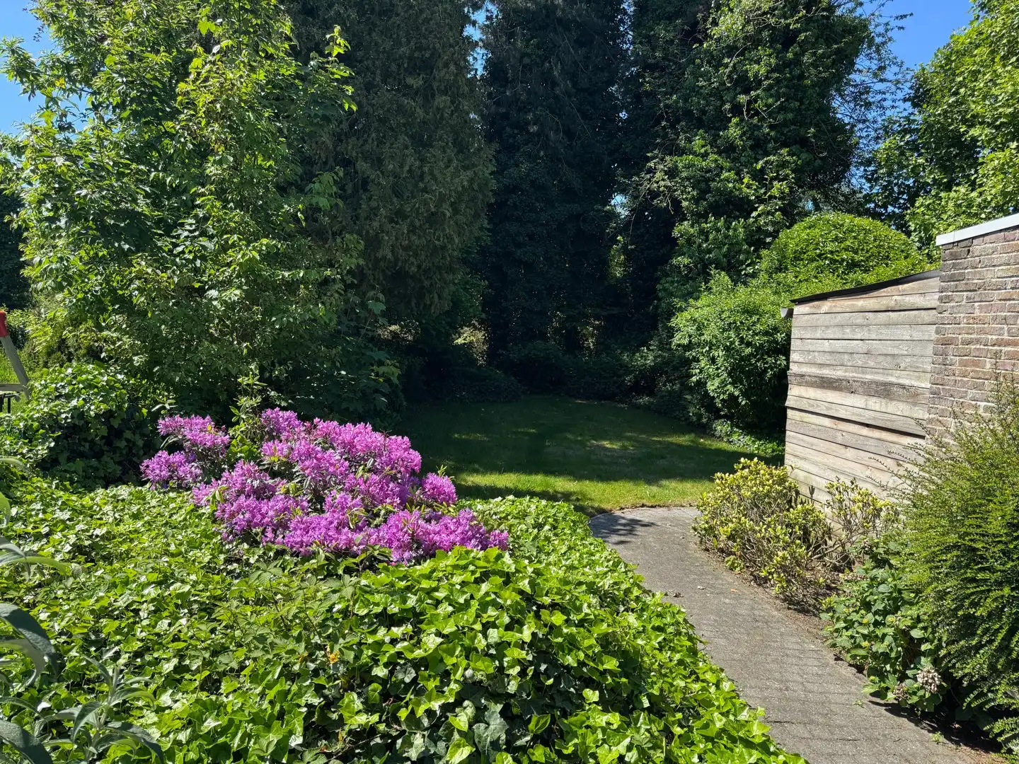 Karaktervolle halfopen woning met zonnige tuin in Balgerhoeke foto 15