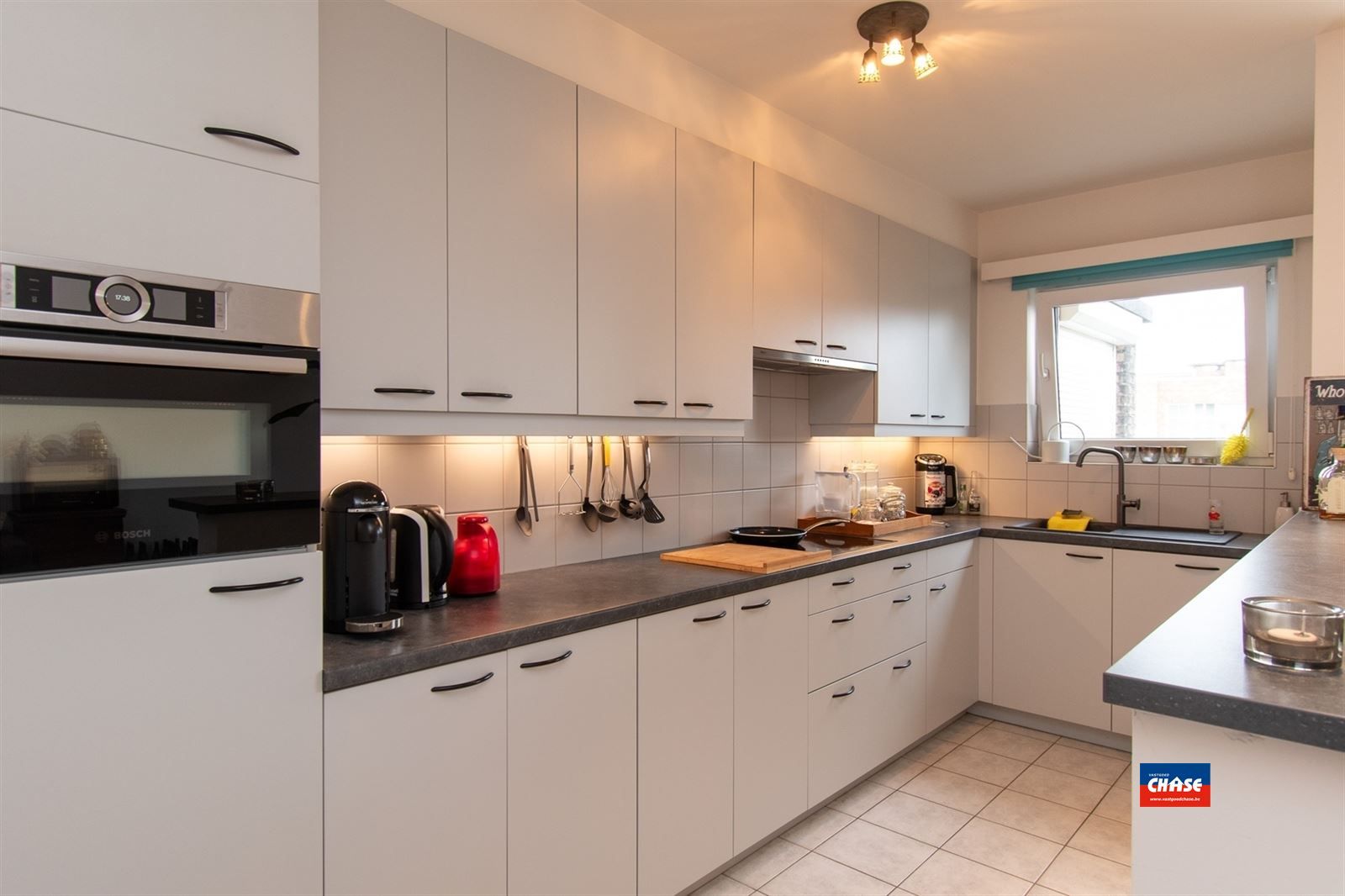 !!! VERKOCHT ONDER VOORWAARDEN !!! Instapklaar appartement met 2 slaapkamers en terras foto 7