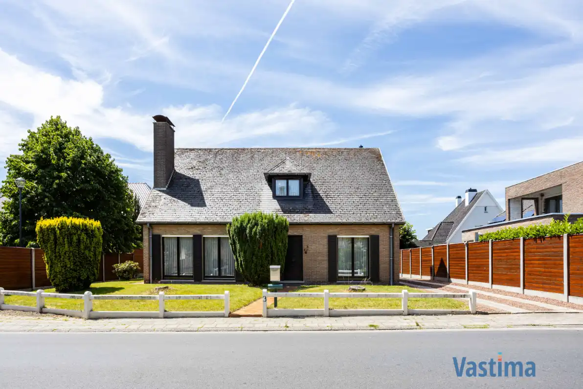 Villa met zonnige tuin en grote garage op een steenworp van centrum Aalst foto 2