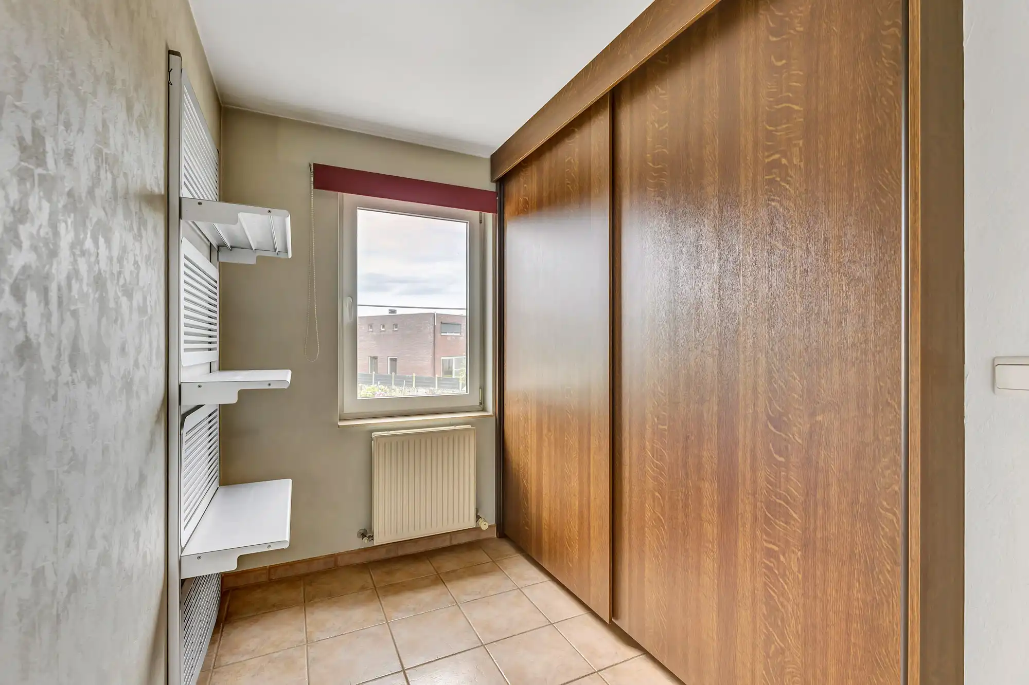Instapklaar appartement met ruime garage foto 14