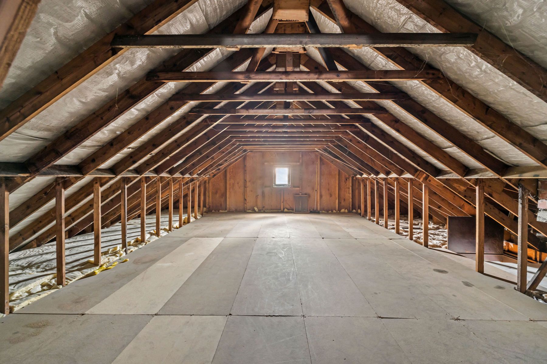 Sfeervolle bungalow met tuin en garage op rustige topligging foto 24