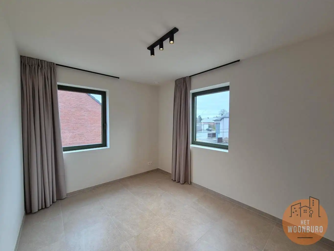 Nieuwbouw appartement 1 slpk, bureau en autostaanplaats foto 11