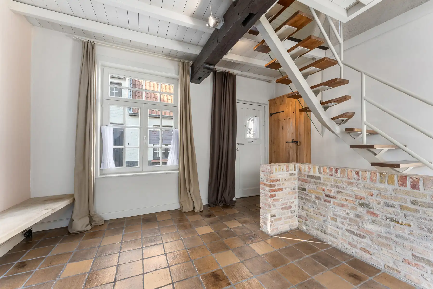 Instapklare woning op een goede locatie nabij centrum Brugge foto 6