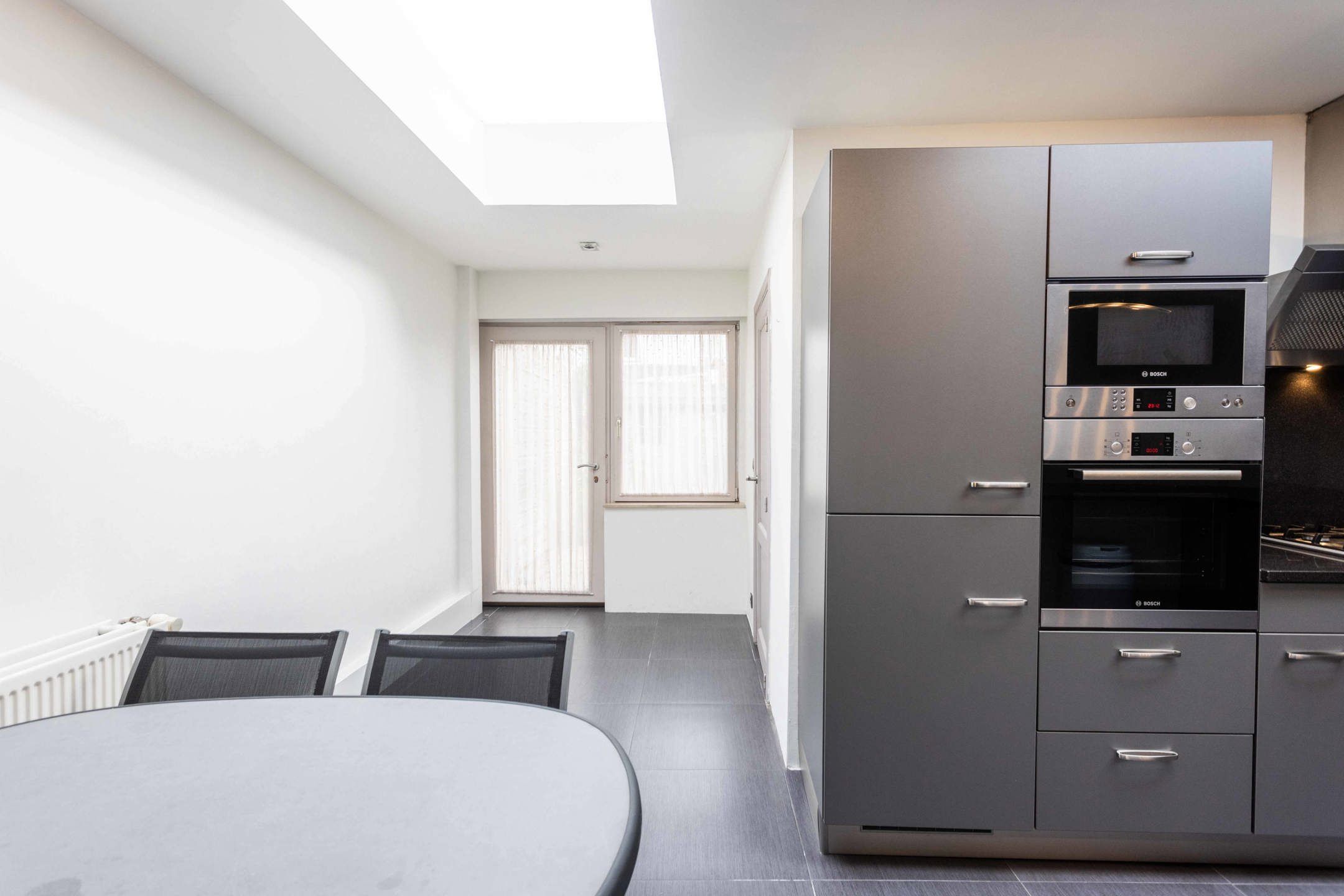 Instapklare woning met garage en aangenaam terras! foto 9