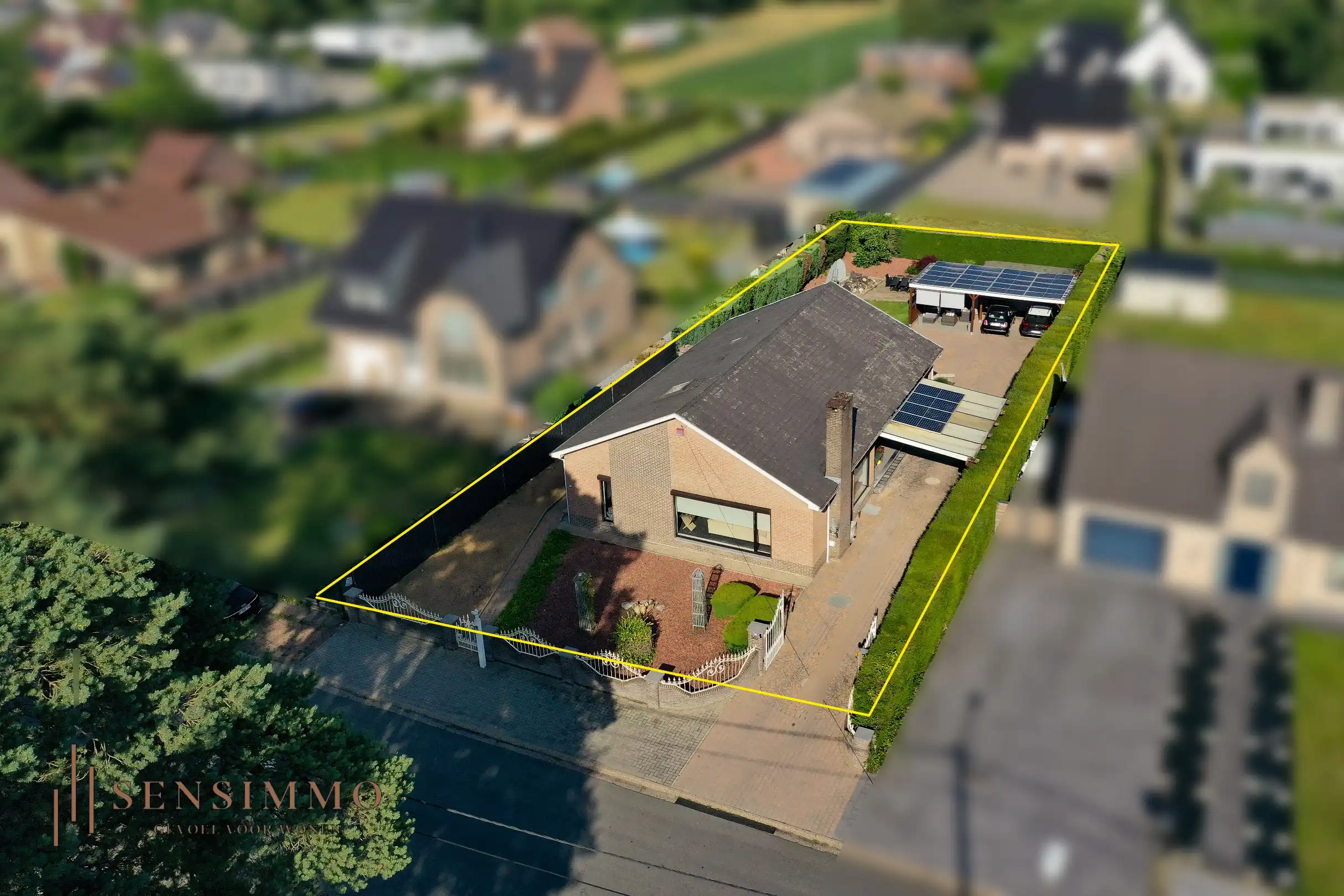 Instapklare, energiezuinige vrijstaande bungalow met 4 slaapkamers! foto 2