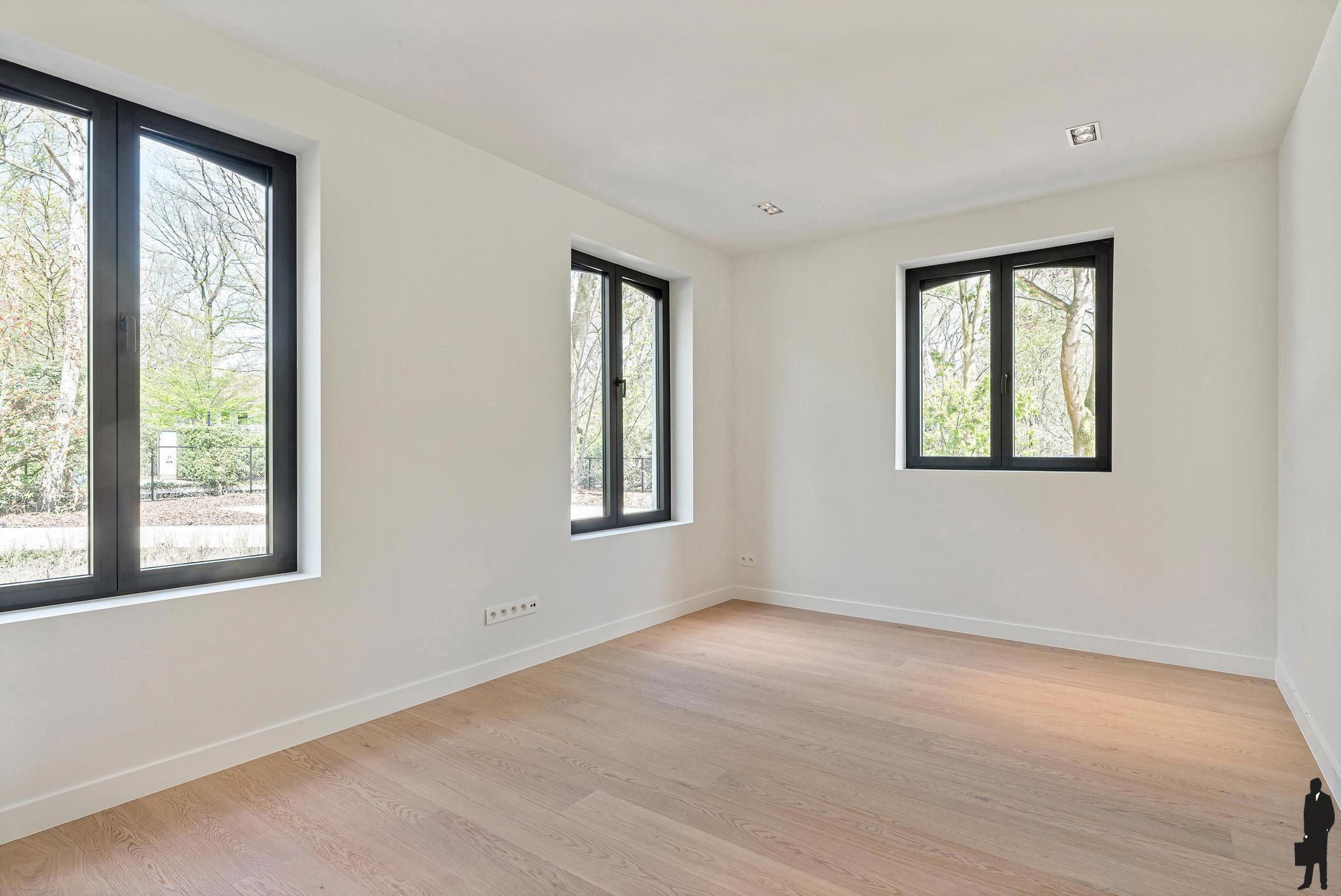 Gerenoveerde villa (ca. 3.628 m²) in een doodlopende straat! foto 14
