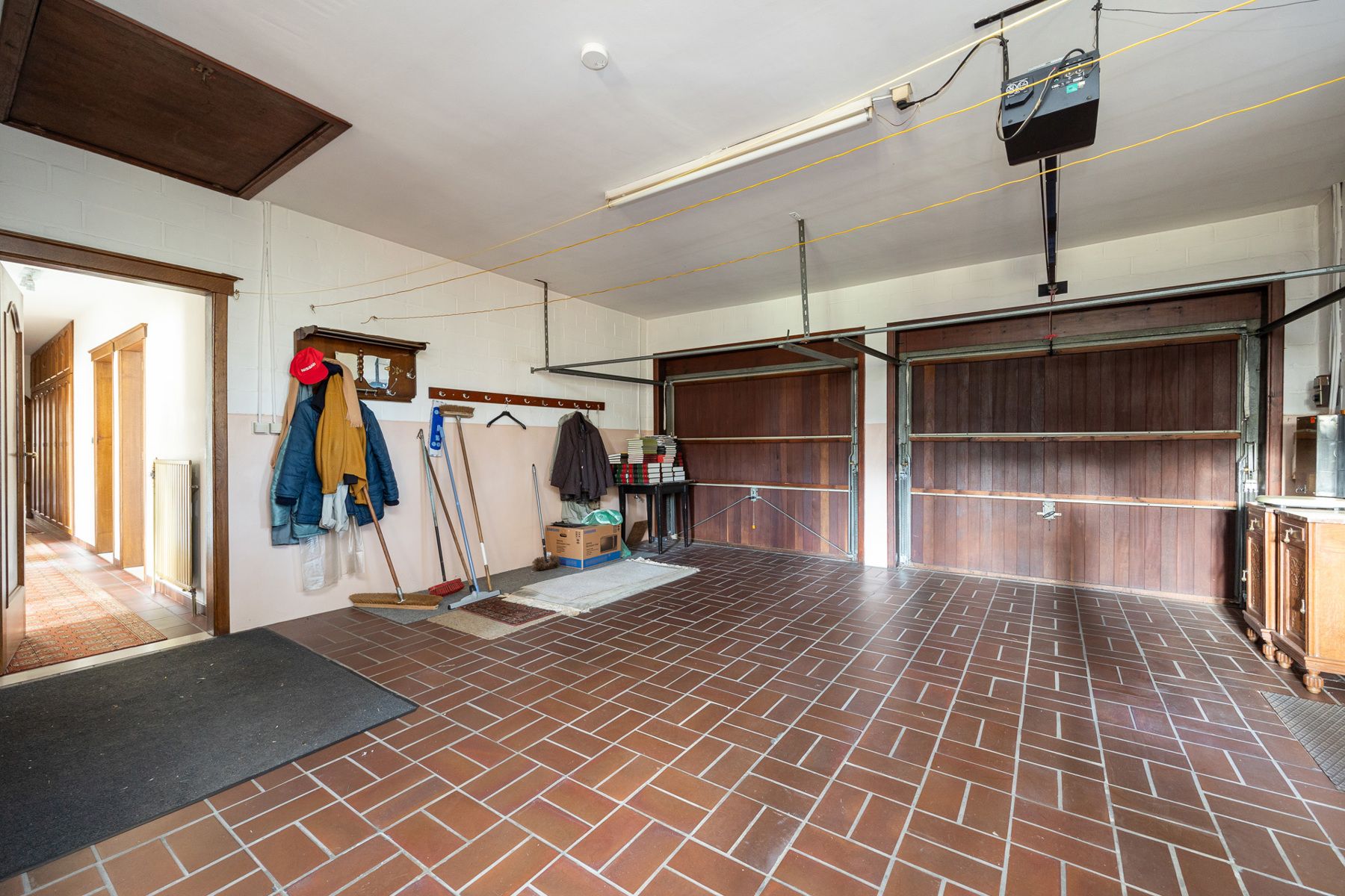 Laagbouwvilla met 3 slaapkamers op perceel grond van 1.831m². Zuidoost georiënteerd.  foto 16