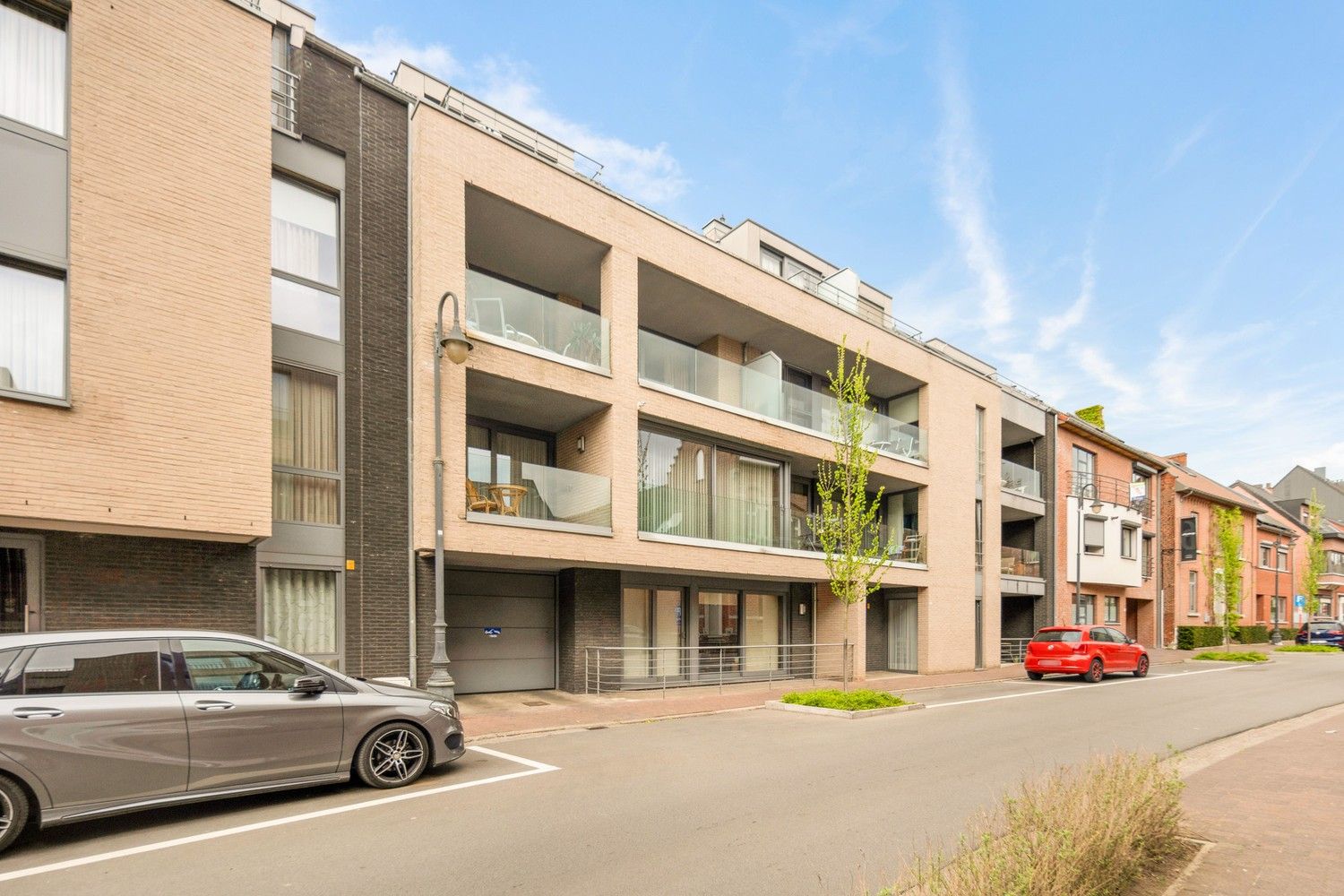 ()=>{if(producerUpdateValueVersion(node),producerAccessed(node),node.value===ERRORED)throw node.error;return node.value} Varkensmarkt 40/1.1 - 3590 Diepenbeek