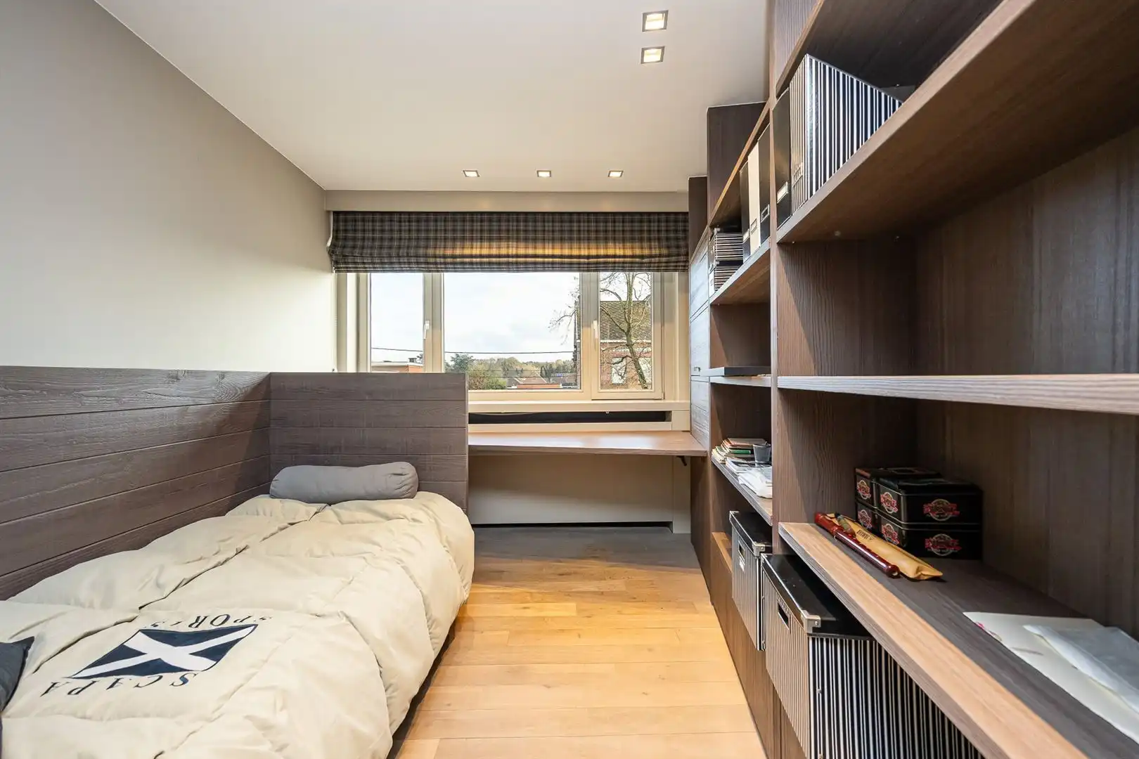 Stijlvolle villa met moderne uitbouw en zuidwest tuin. foto 20