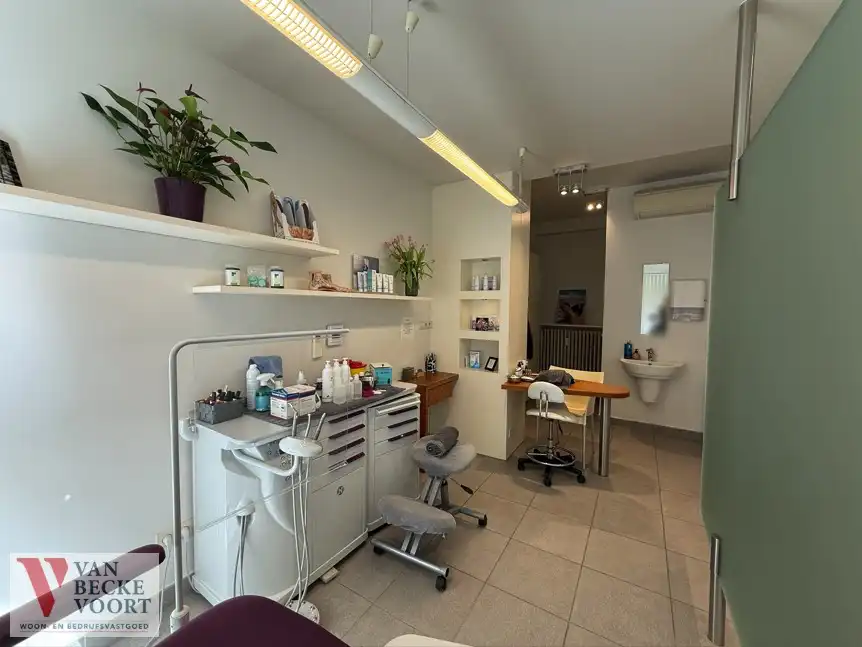 Handelsgelijkvloers 25m² foto 6