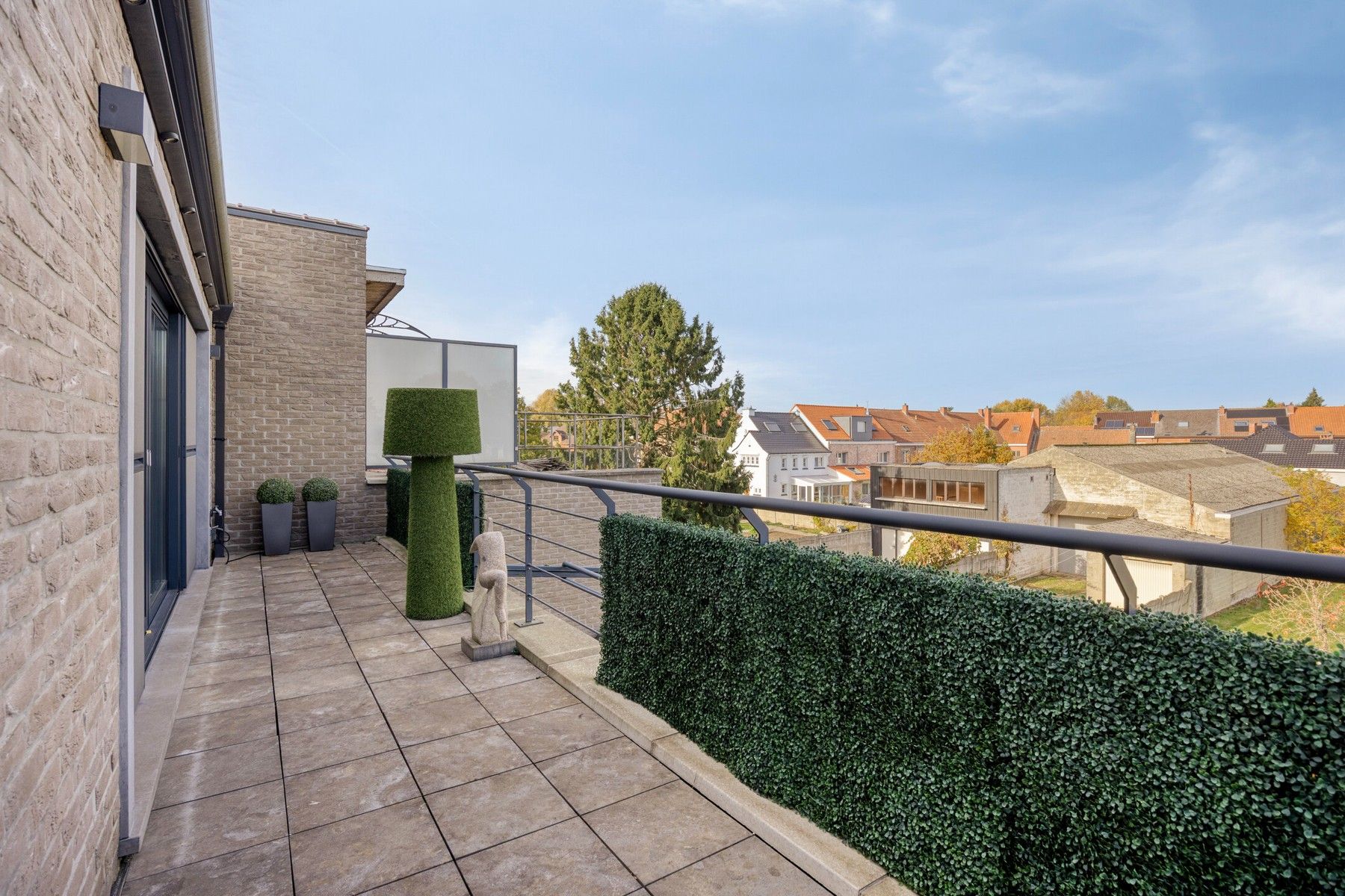 Luxueus appartement met open zicht en gezellig terras foto 20