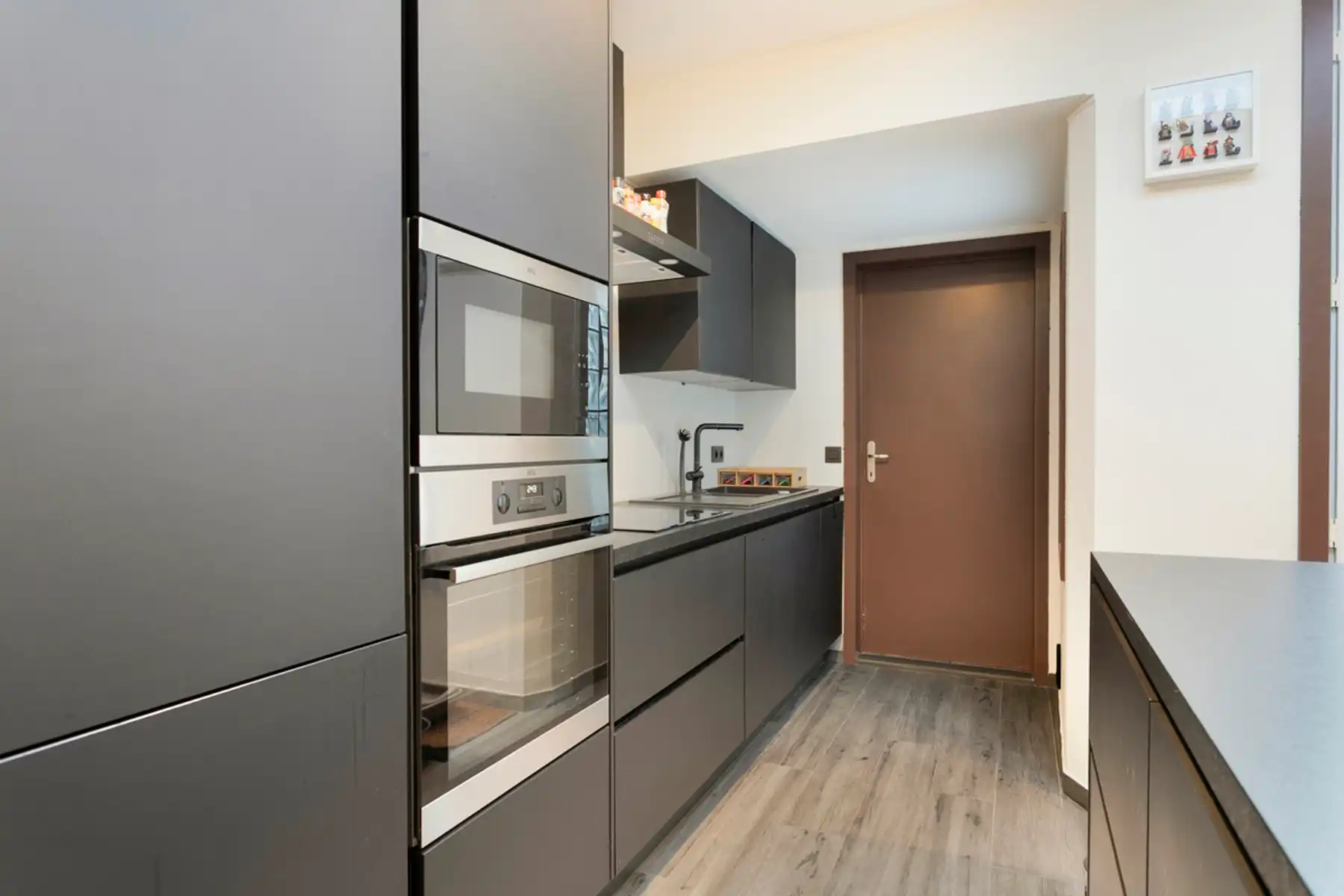 Gerenoveerde rijwoning met 2 slaapkamers - WETTEREN foto 5