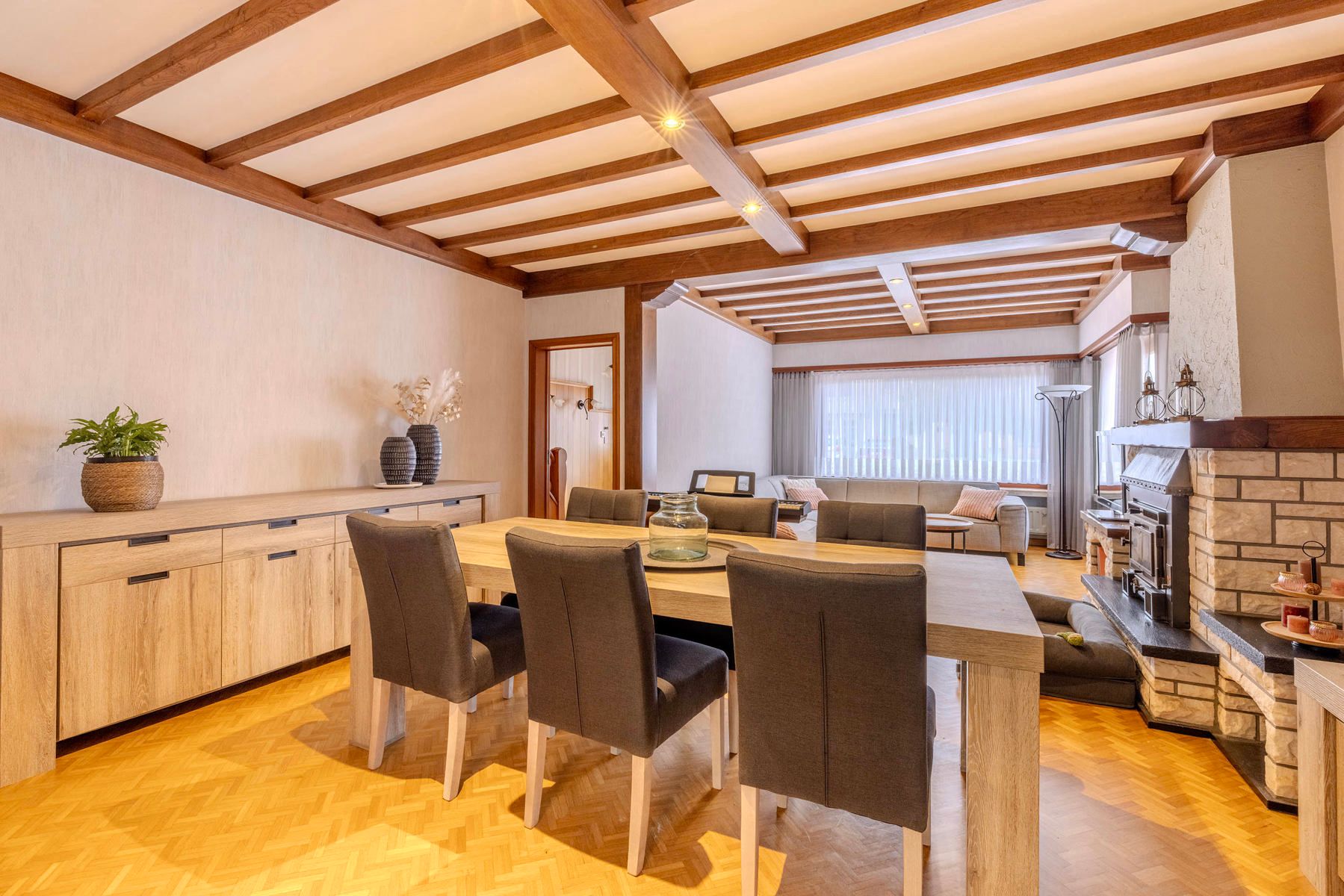 Charmante woning met 3 slpk, garage en tuin foto 5