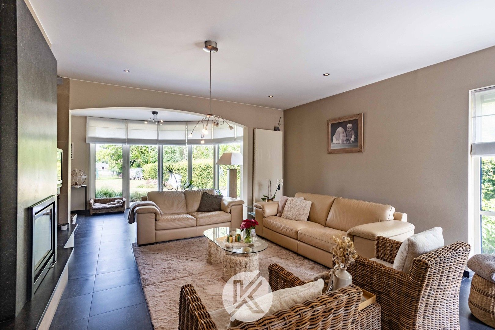 Tijdloze, elegante villa op ruim perceel foto 10