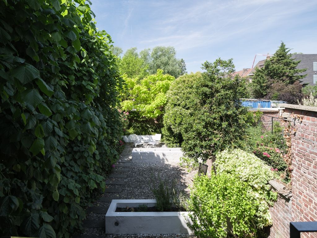 Uitzonderlijke bel-etagewoning met unieke ligging en tuin vlakbij het station Gent-Sint-Pieters foto 5