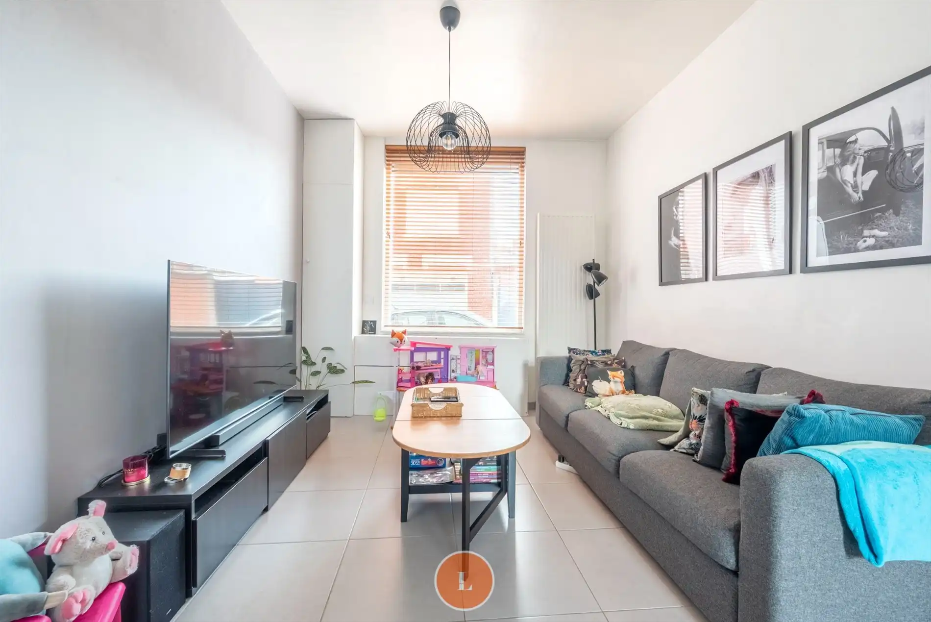 Instapklare gezinswoning met 4 slaapkamers en tuin foto 3