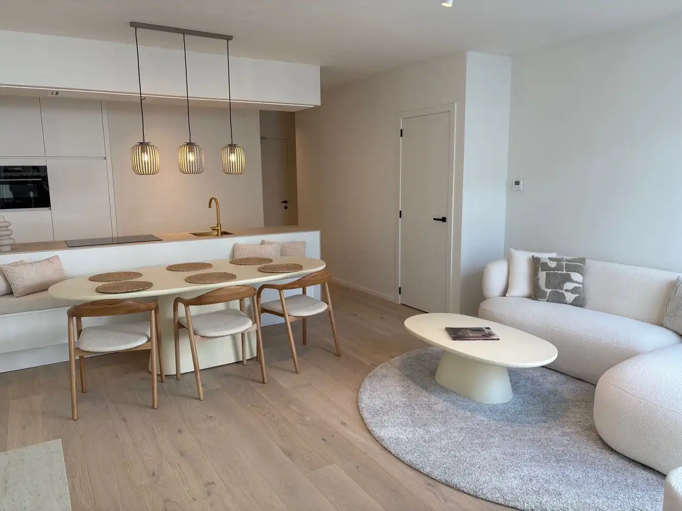 Mooi nieuwbouwappartement met 2 slk en 2 badkamers foto 9