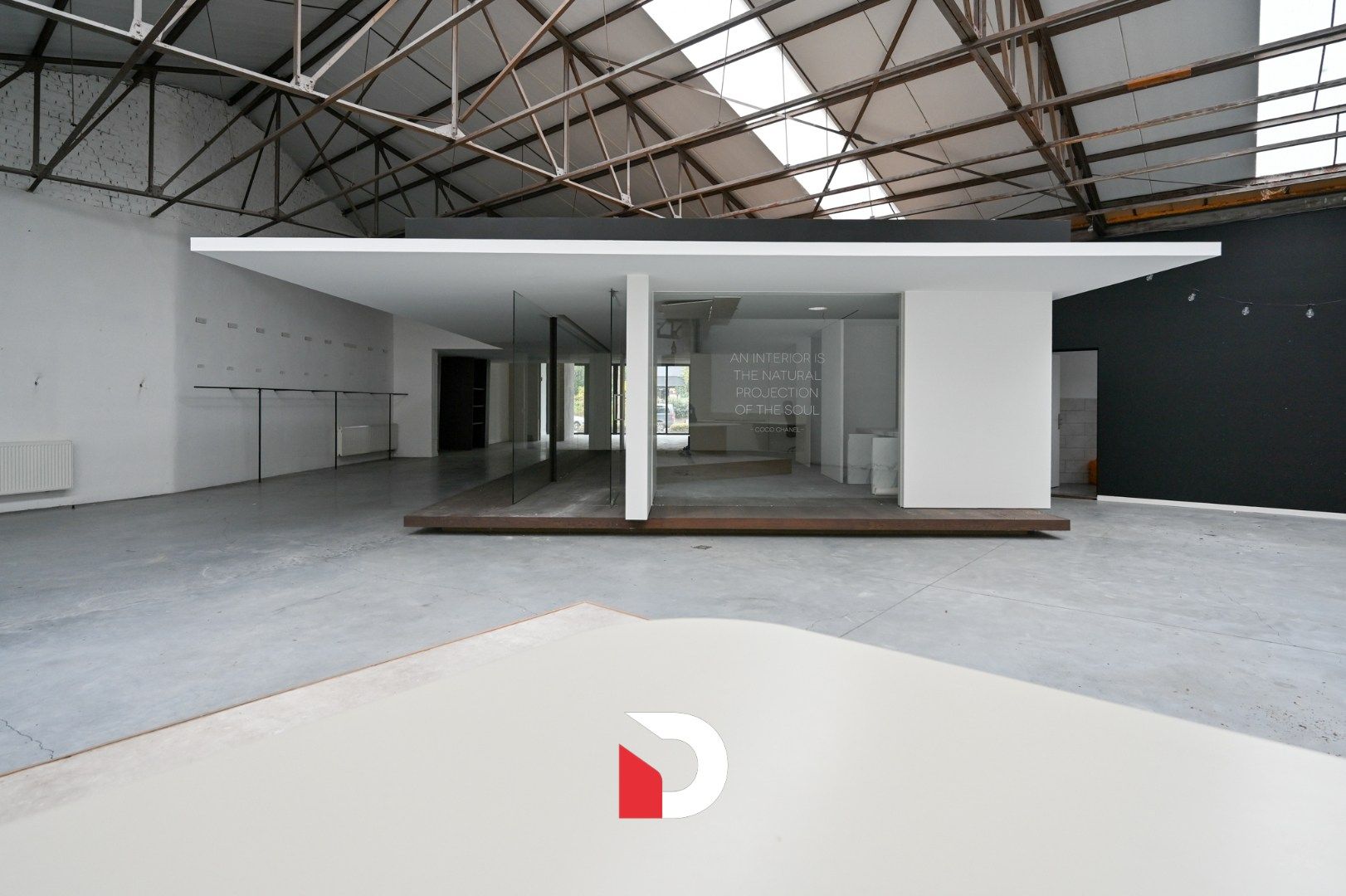 Gerenoveerd handelspand / winkelruimte op een strategische locatie te Assebroek. foto 12