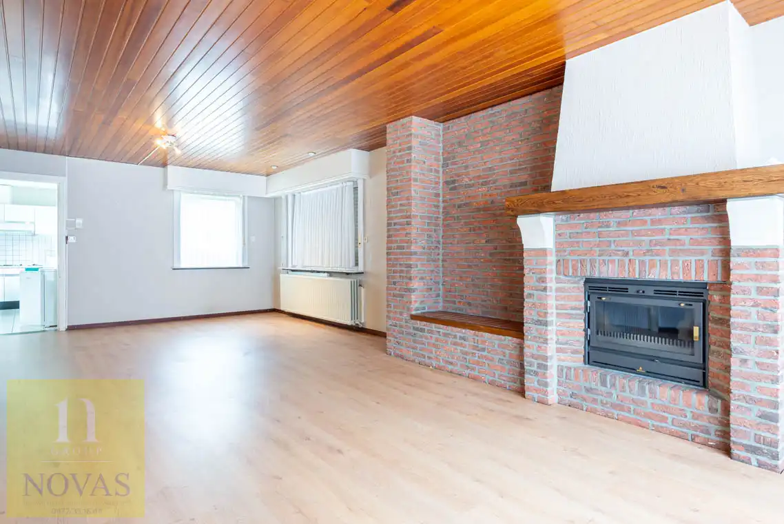 Woning met 3 slaapkamers en behoorlijke tuin foto 3