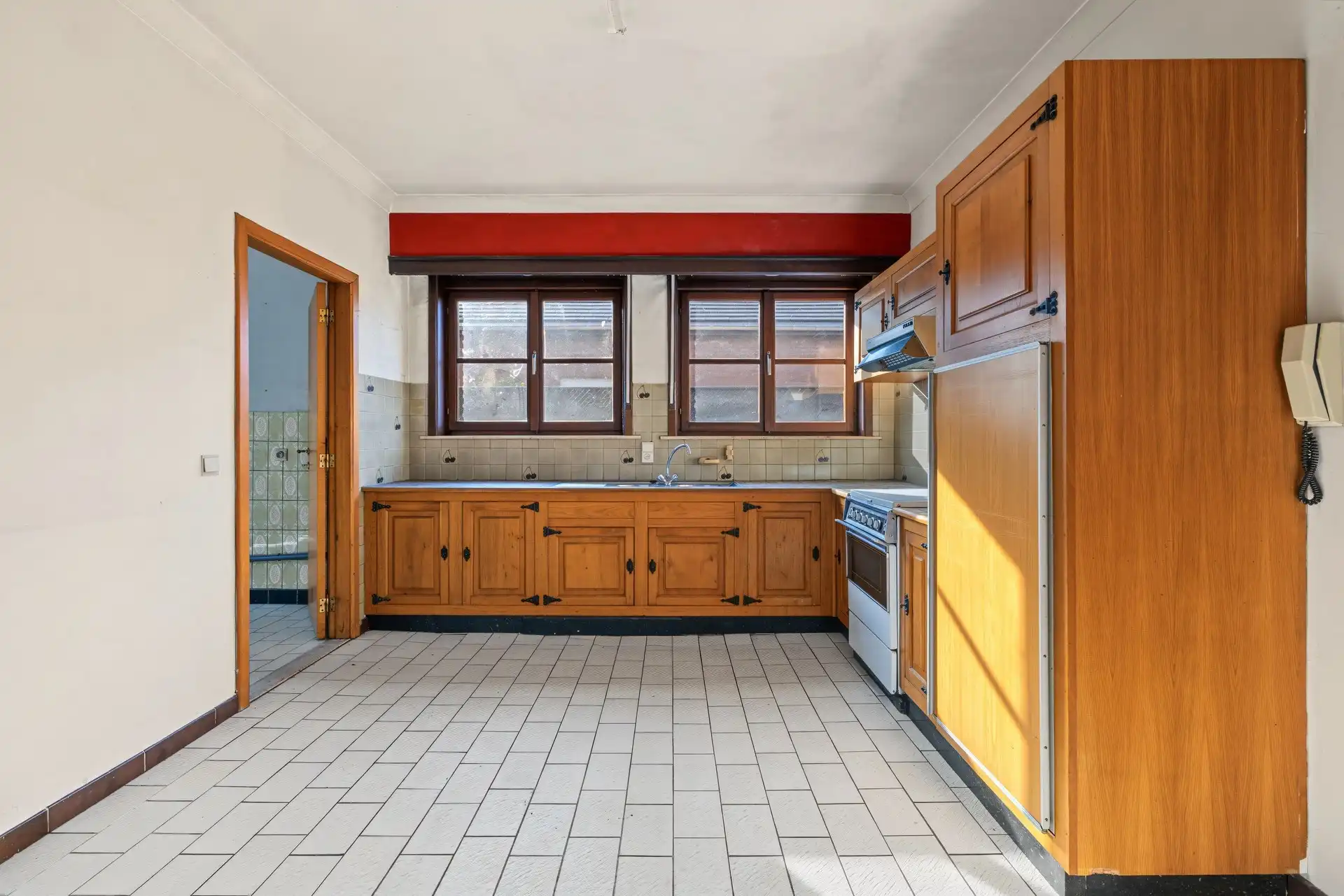 Te renoveren gezinswoning op een uitstekende woonlocatie & mooi perceel van 536m² foto 6