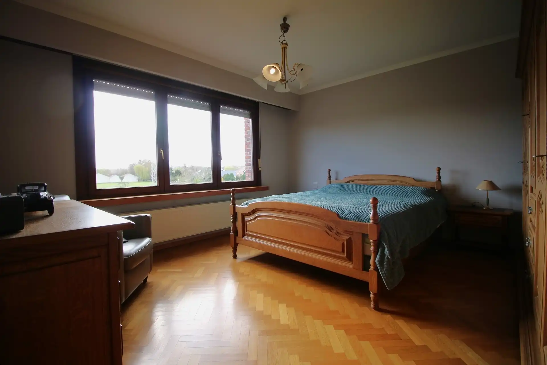 Ruime bel-étagewoning met tuin in rustige omgeving foto 9