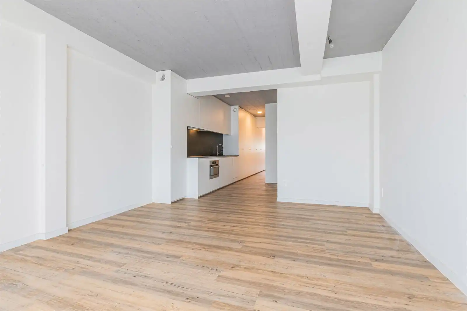 Nieuwbouwappartement te huur in centrum Zottegem foto 5