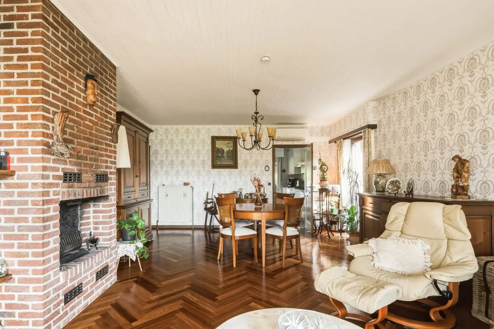 Gezellig gelijkvloers wonen met garage en tuin in rustige wijk ‘De List’ foto 10