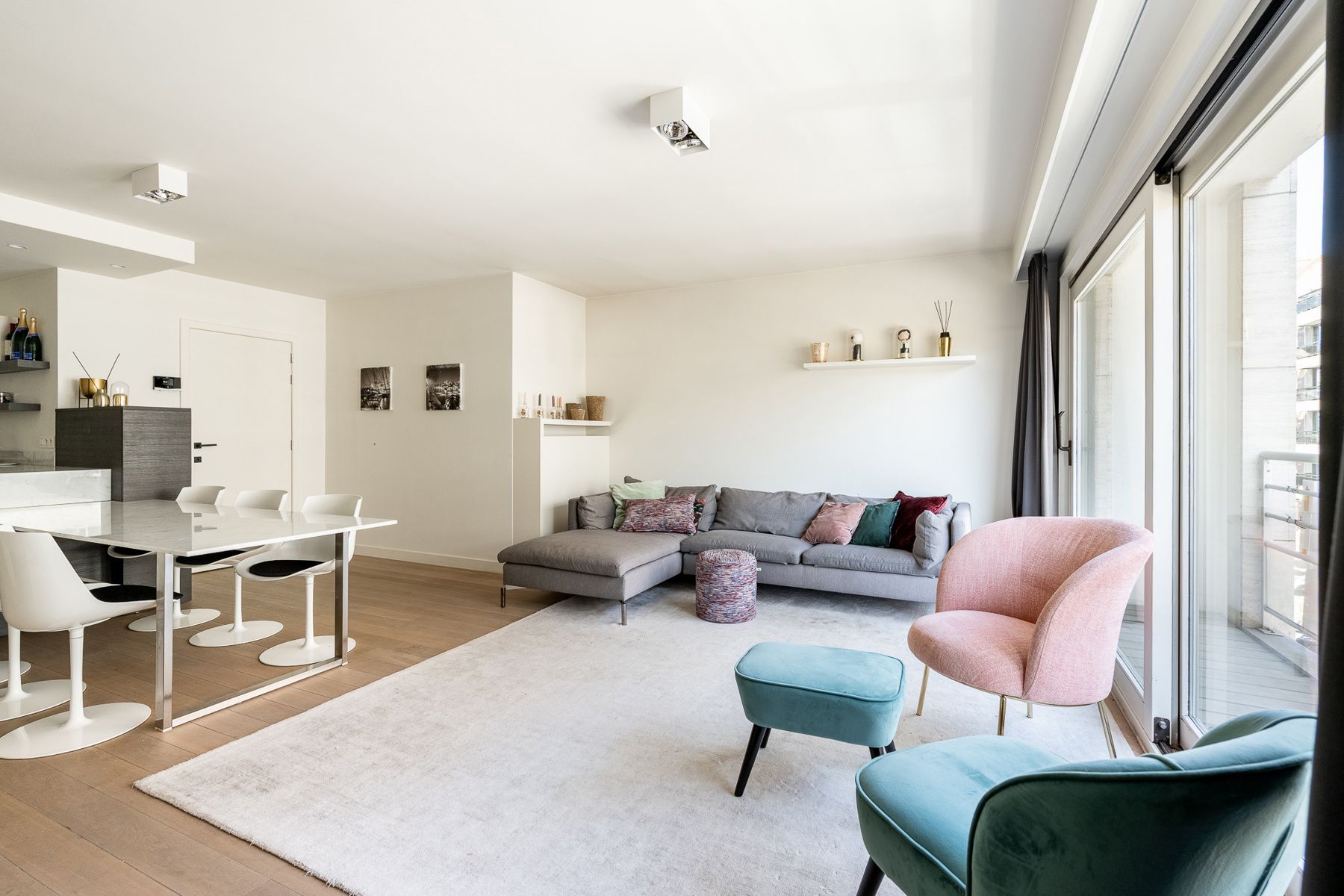 Ruim appartement op een uitstekende locatie foto 6