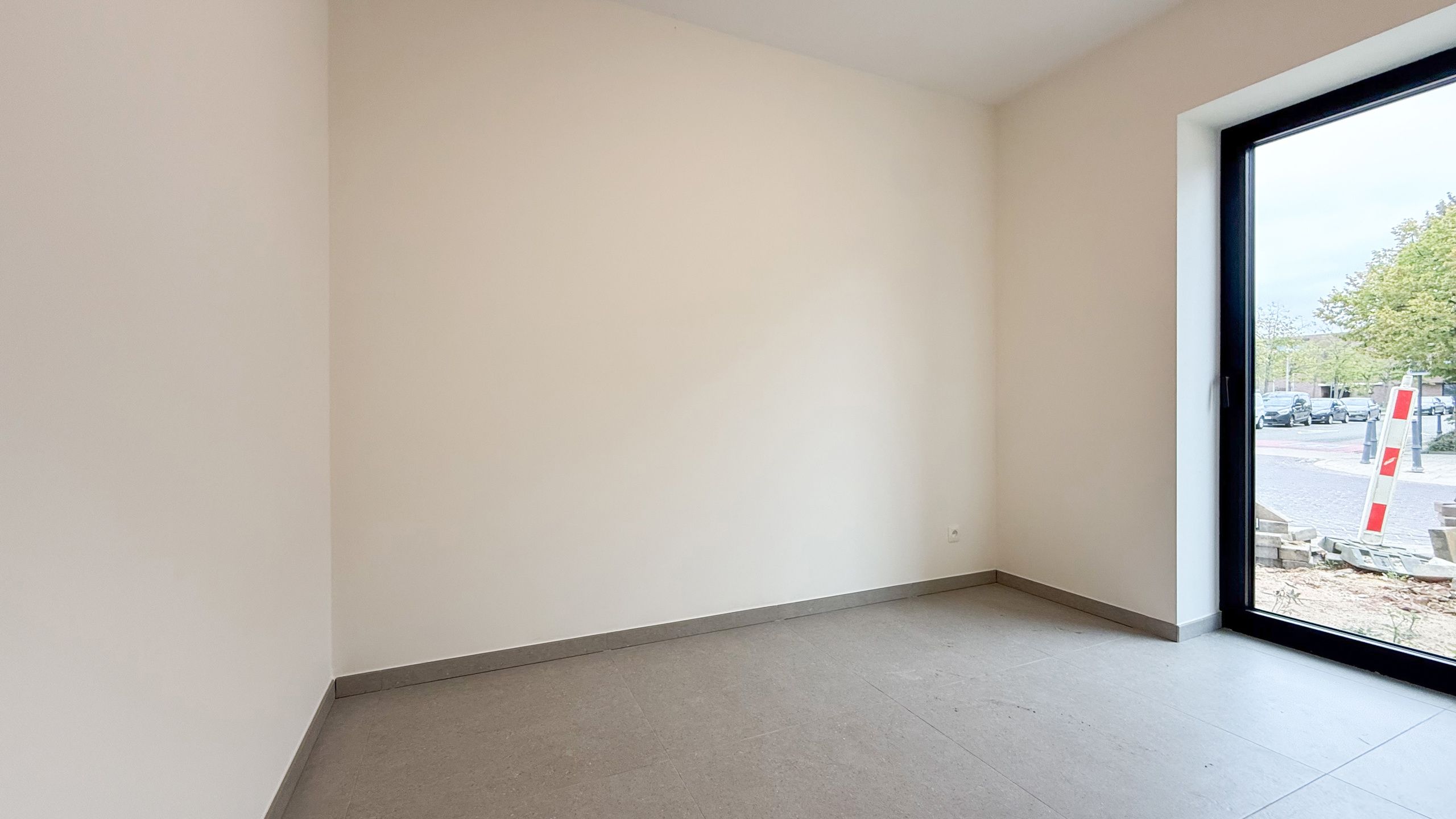 Nieuwbouwappartement met 3 slaapkamers en tuin! foto 28