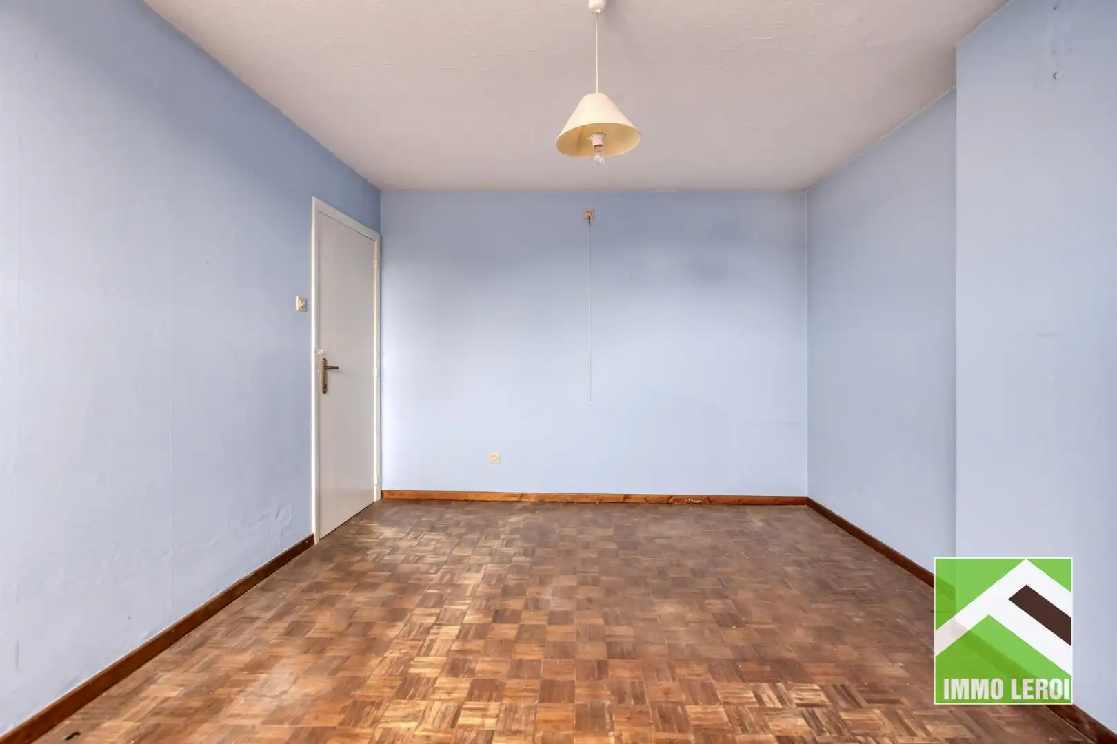 Landelijk gelegen woning met grote veranda en ruime tuin foto 18