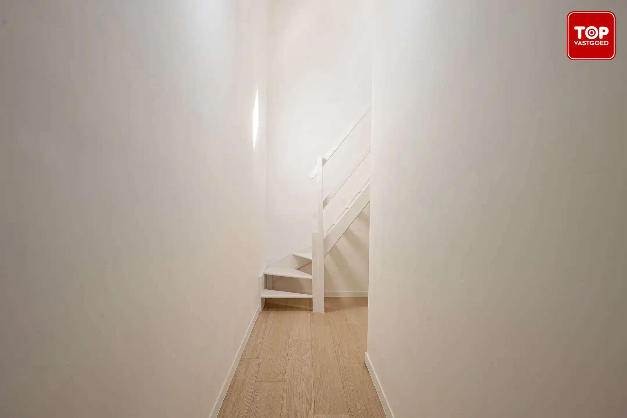 Stijlvol appartement met 2 slaapkamers op een toplocatie foto 12