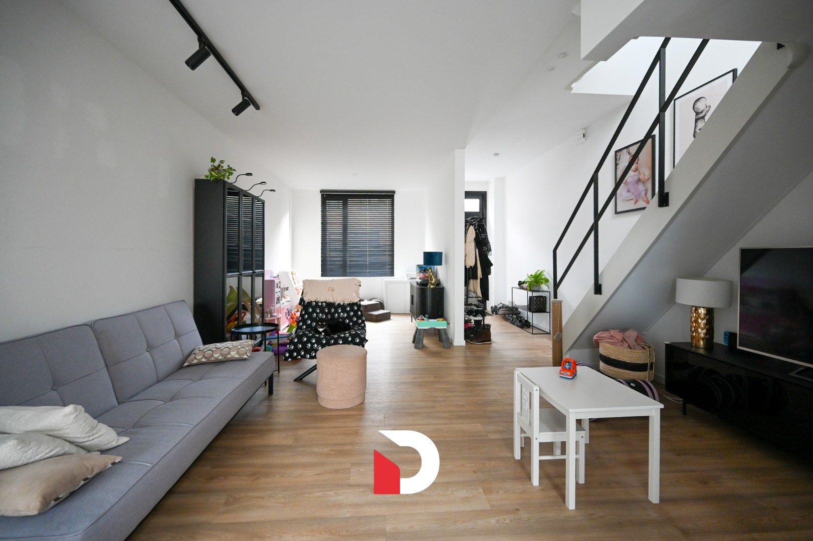 Gerenoveerde woning met 3 slaapkamers te Kristus-Koning foto 8