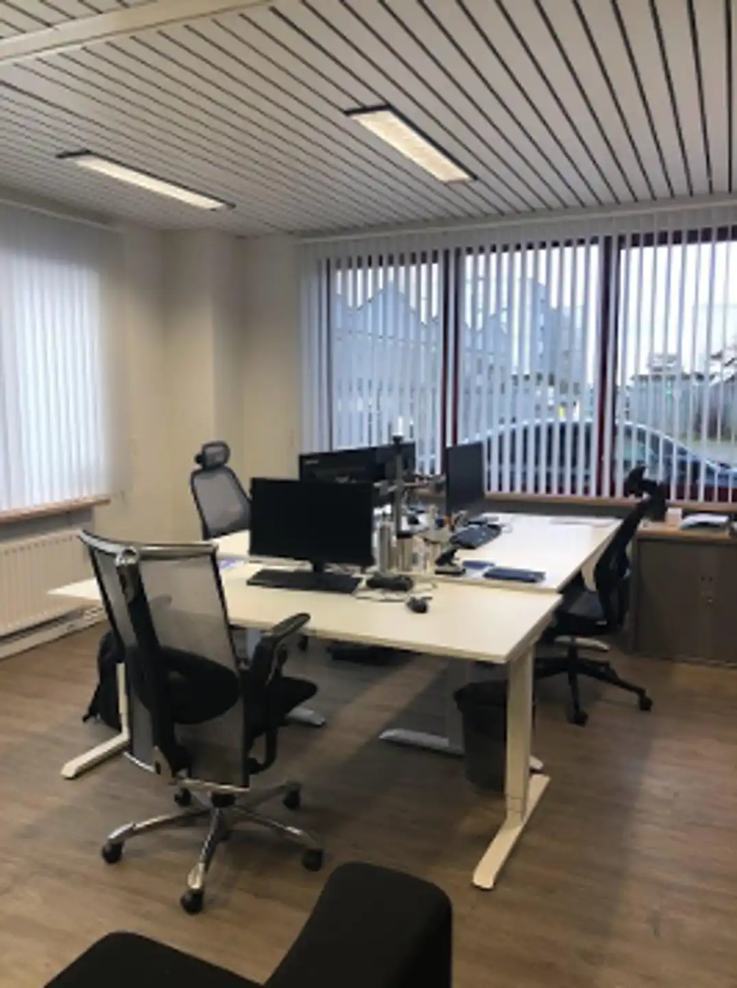 Kantoorruimte in de Haven Antwerpen van 360 m² met parking foto 2