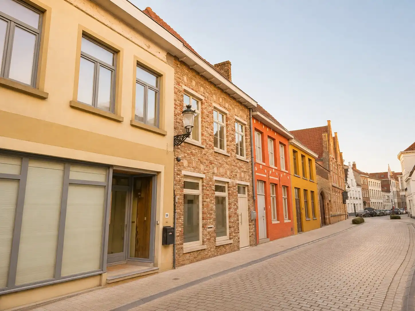 Grote woning in de binnenstad van Brugge foto 2