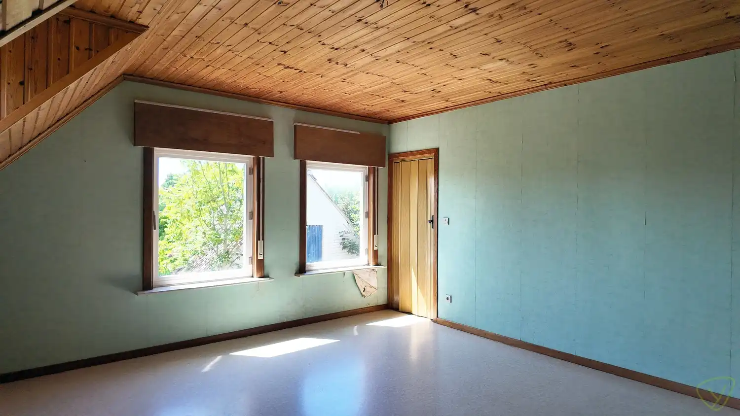 Te renoveren woning met weide op royaal perceel in Eeklo foto 11