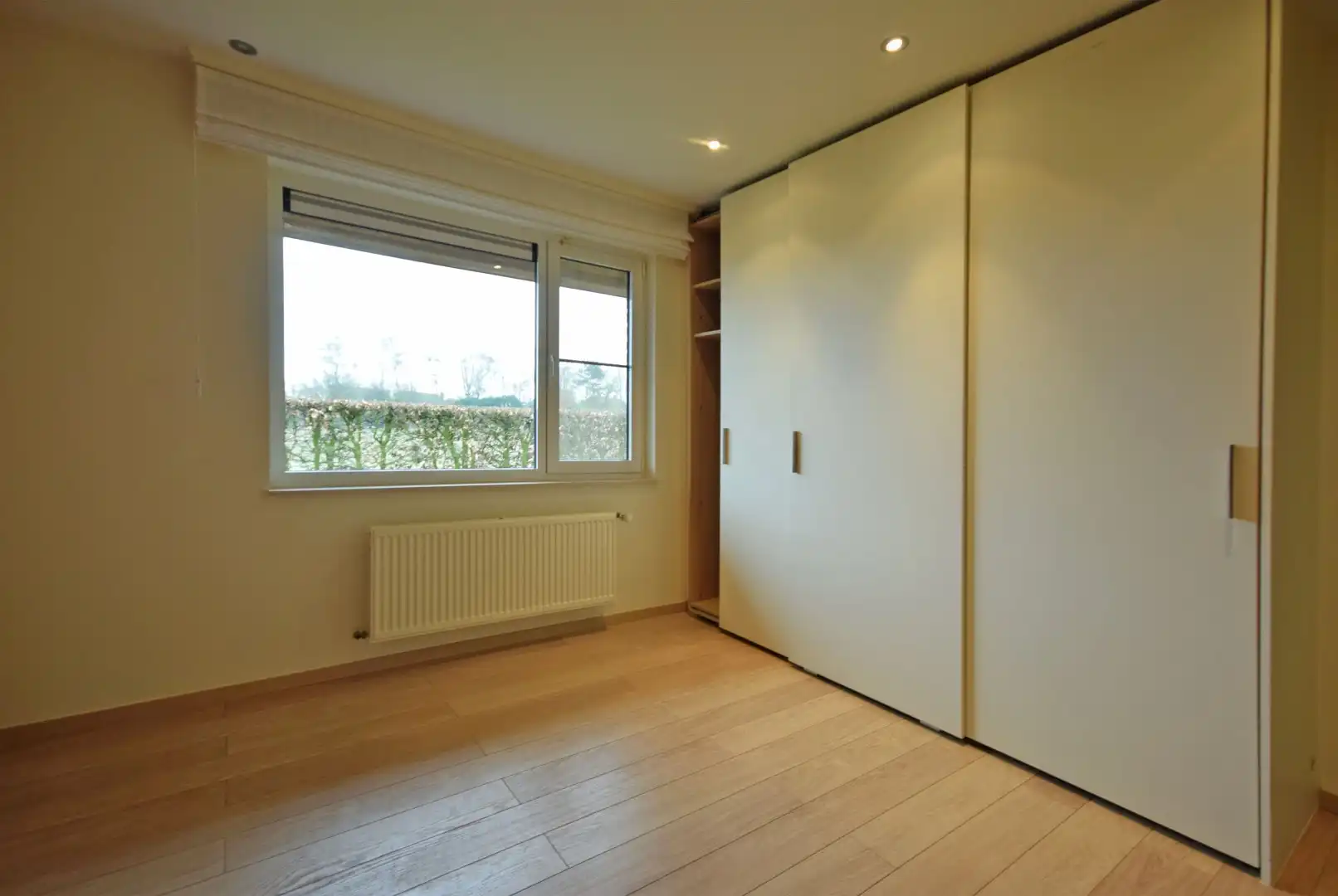 Landelijk en rustig gelegen villa met tuin foto 9