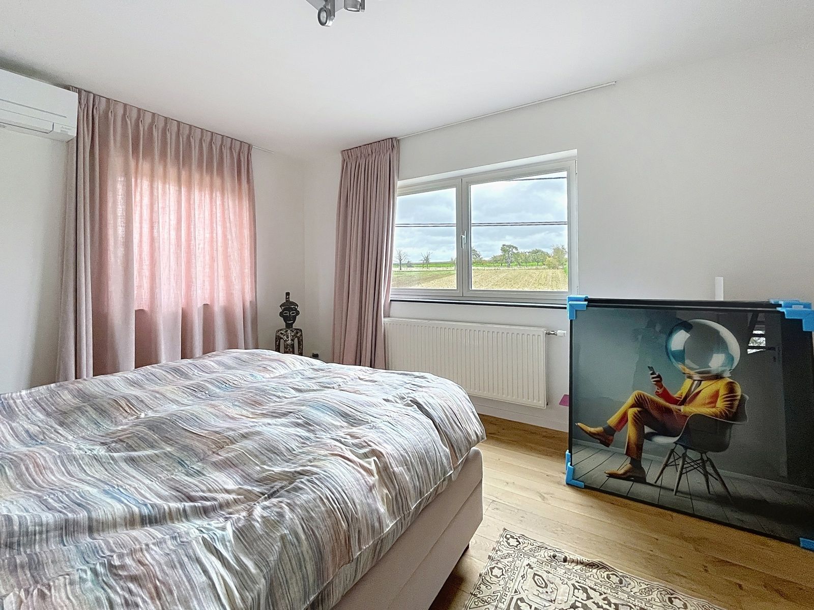 Villa met 5 (6) slks - 2 bdks - zwembad - 370m² bwb opp foto 17