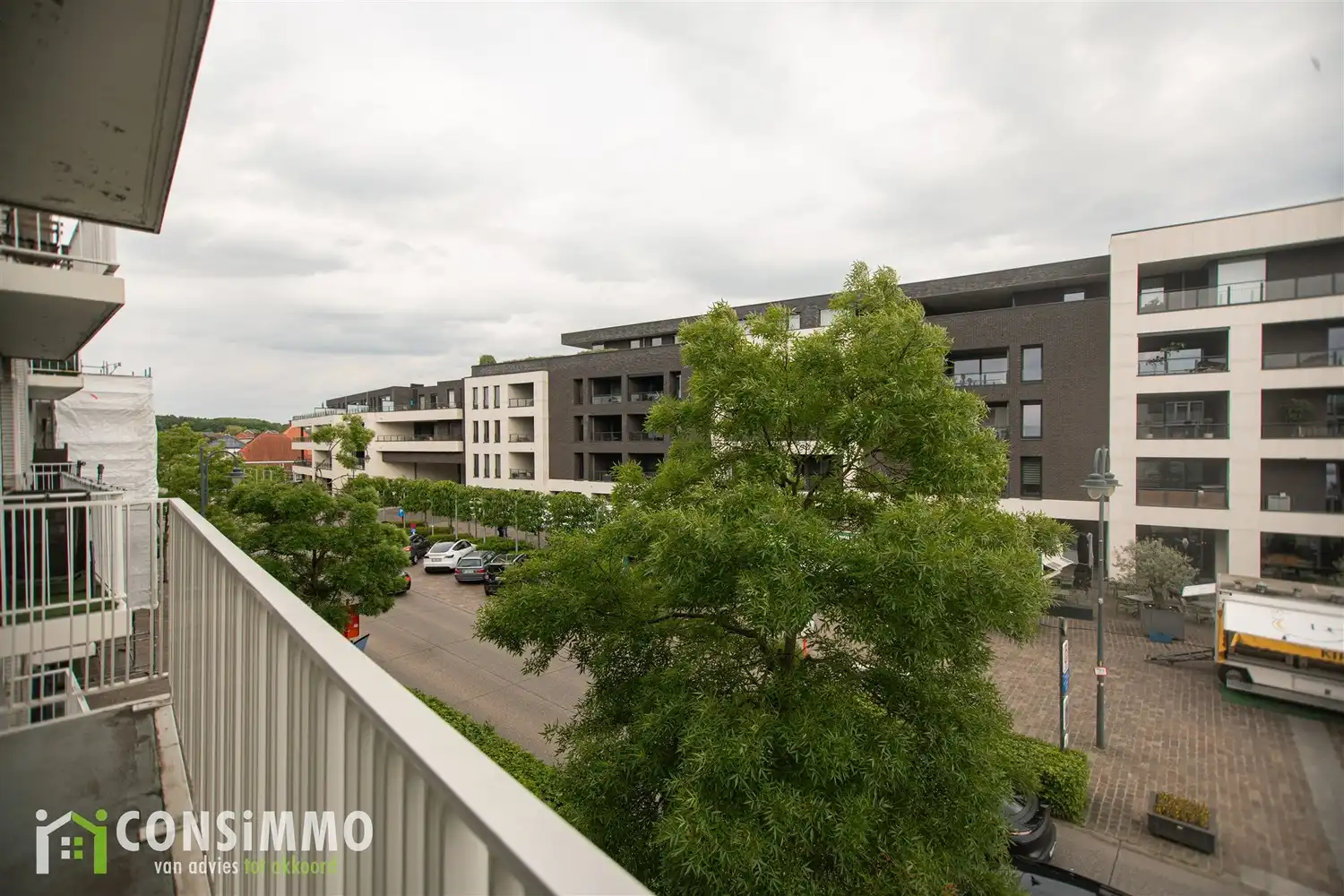 Instapklaar appartement met 2 slaapkamers en parking in Zutendaal-Centrum foto 16