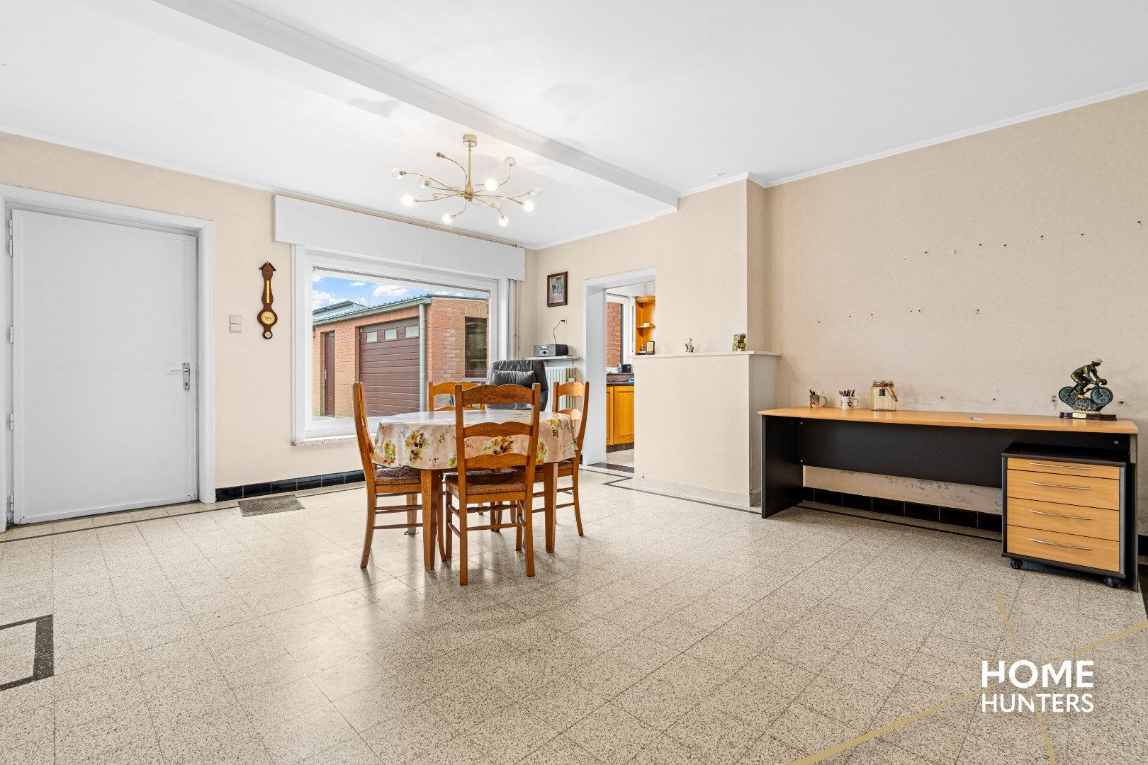 Ruime woning op groot perceel en tal van mogelijkheden in Woesten foto 11
