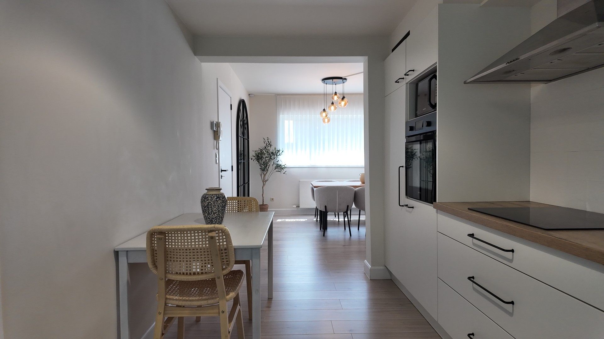 APPARTEMENT MET 2 SLKPS TE KOOP - HARTJE MAASMECHELEN foto 9