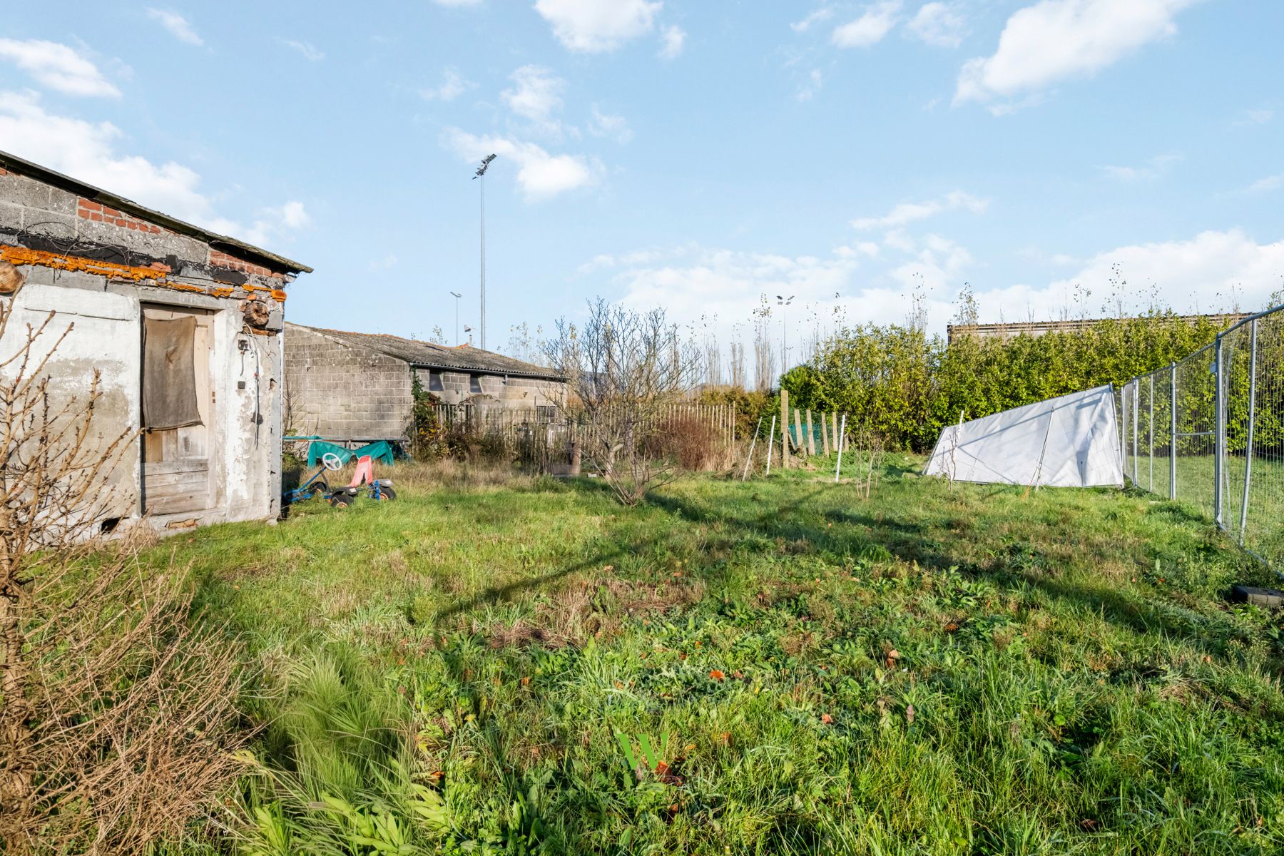 Af te werken woning met ruim bijgebouw te Ruddervoorde foto 24