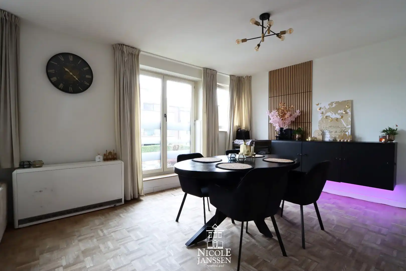 Verzorgd instapklaar appartement op de eerste verdieping met garage foto 7