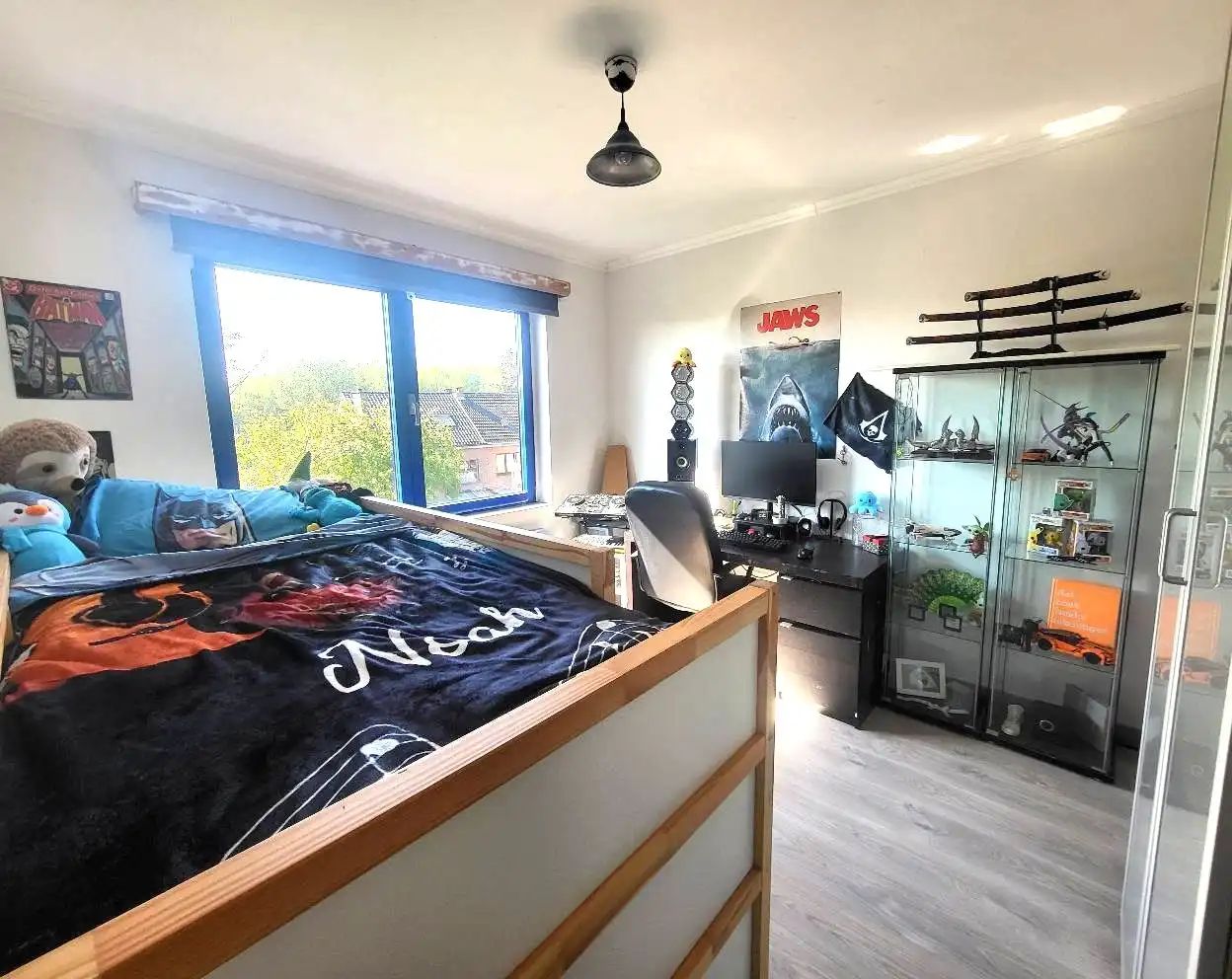Ruime halfopen bel-etage woning met 4 slaapkamers en garage foto 17