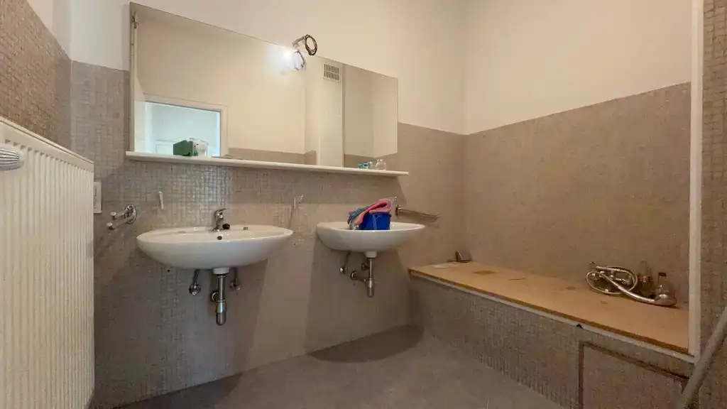 Charmant instapklaar kantoor te huur aan De Sterre in Gent foto 13
