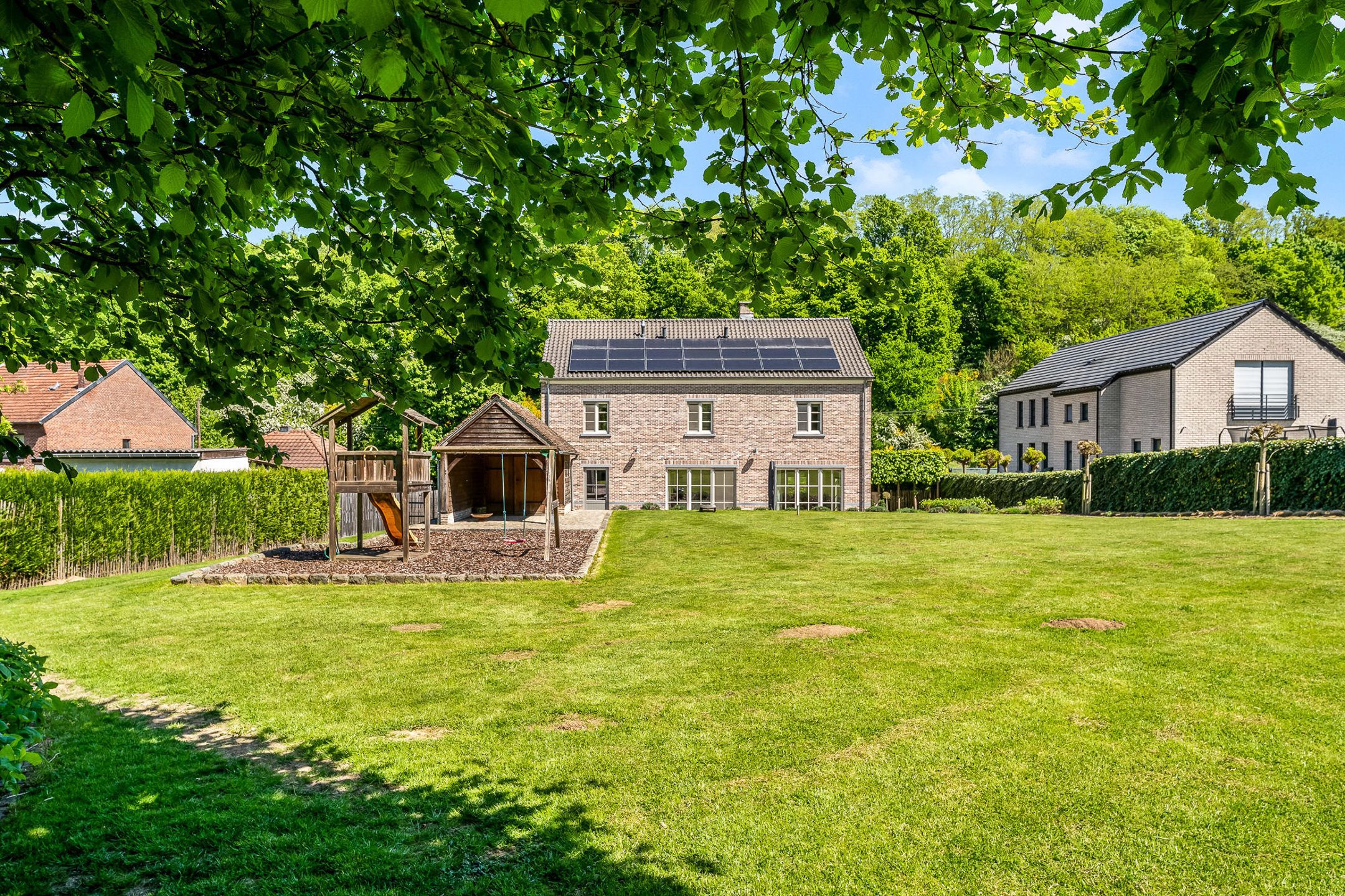 Statige villa met zuidtuin op 19a90ca te Bassenge foto 36