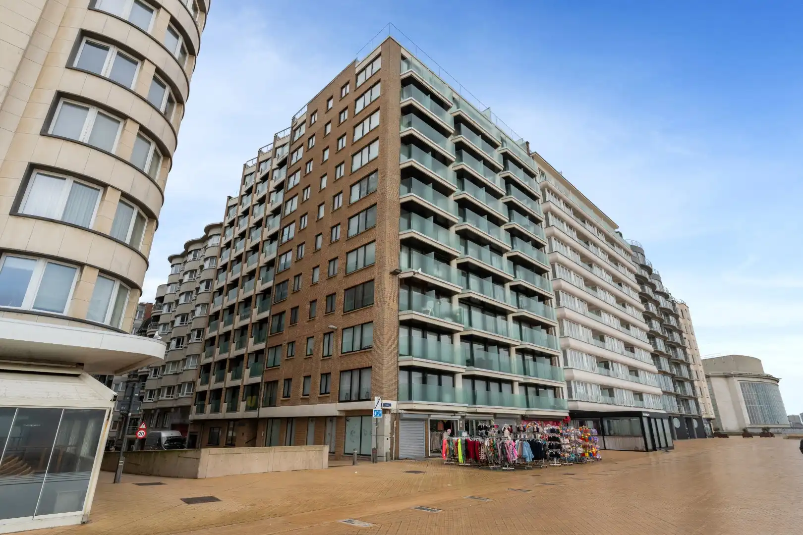 STUDIO MET ZIJDELINGS ZEEZICHT EN TERRASJE OP TOPLIGGING foto 15