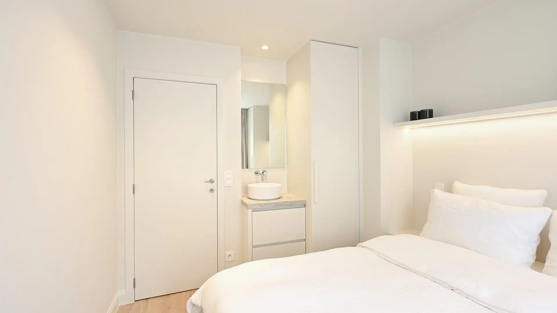 Stijlvol hoekappartement met 3 slaapkamers te Knokke foto 14