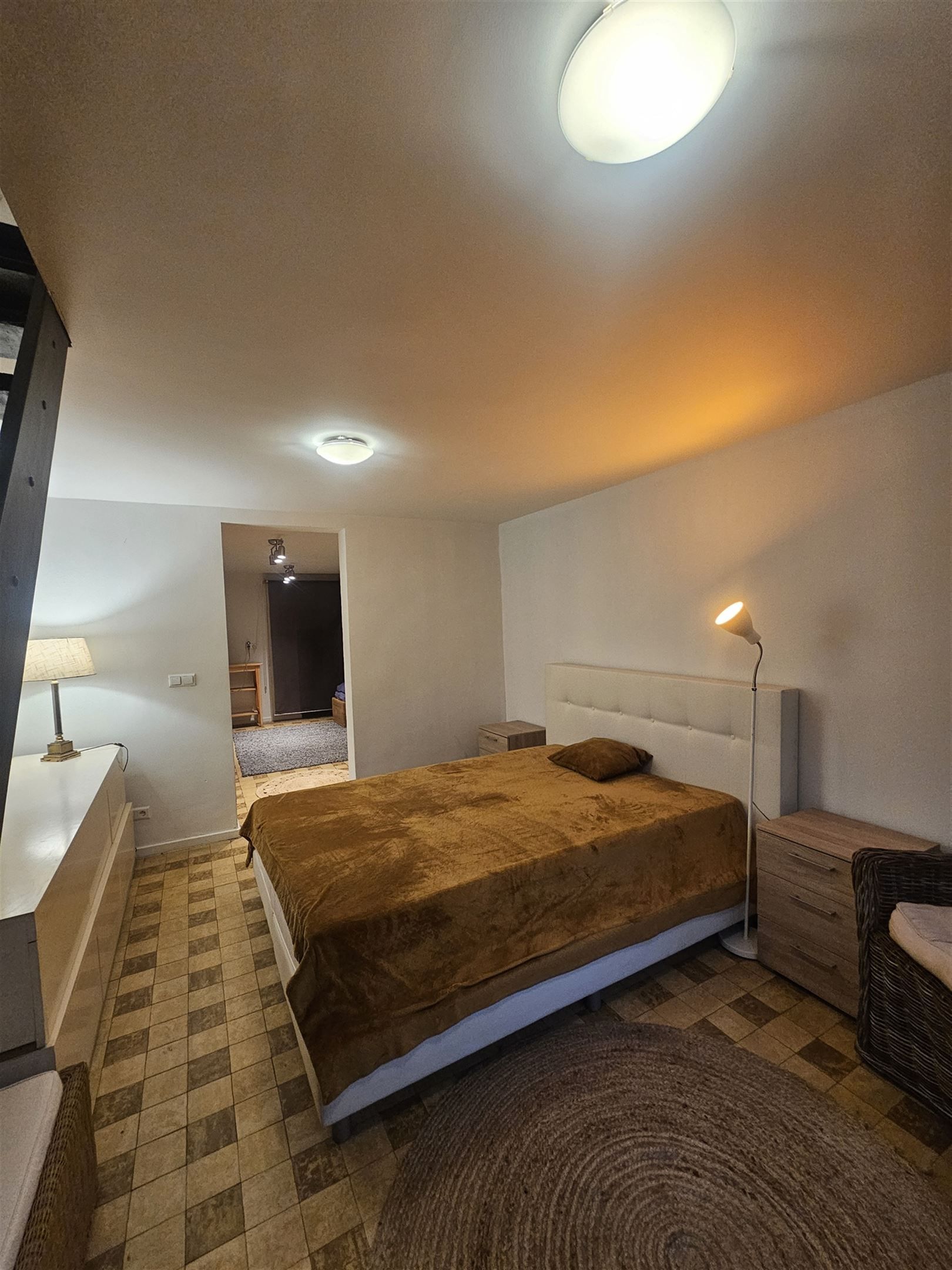 Zeer gunstig gelegen appartement vlakbij Italiëlei.  foto 8